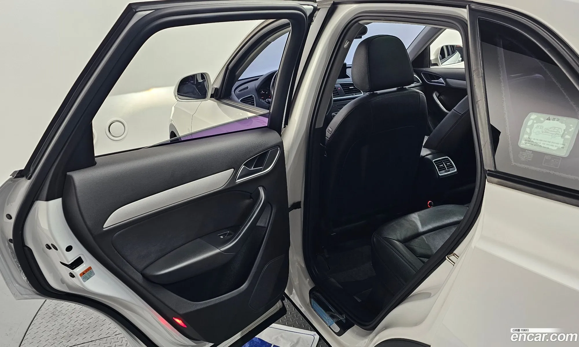 Audi Q3 2015 WAUZZZ8U4FR006975 — 5