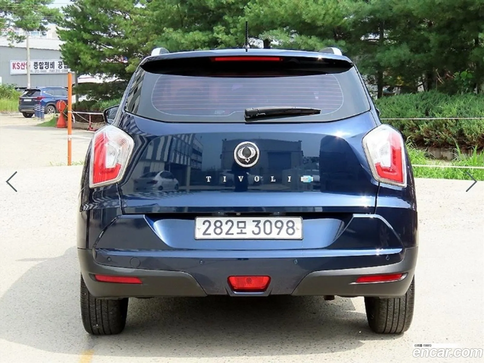 KG Mobility (SsangYong) Tivoli 2015 — 18