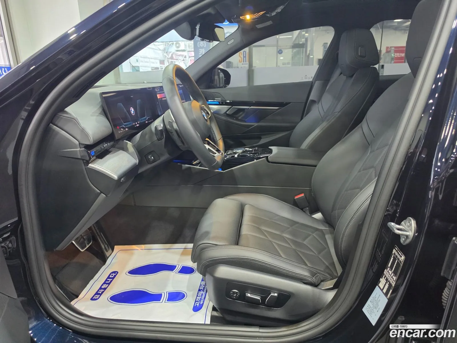 BMW 5 Series 2024 — 8