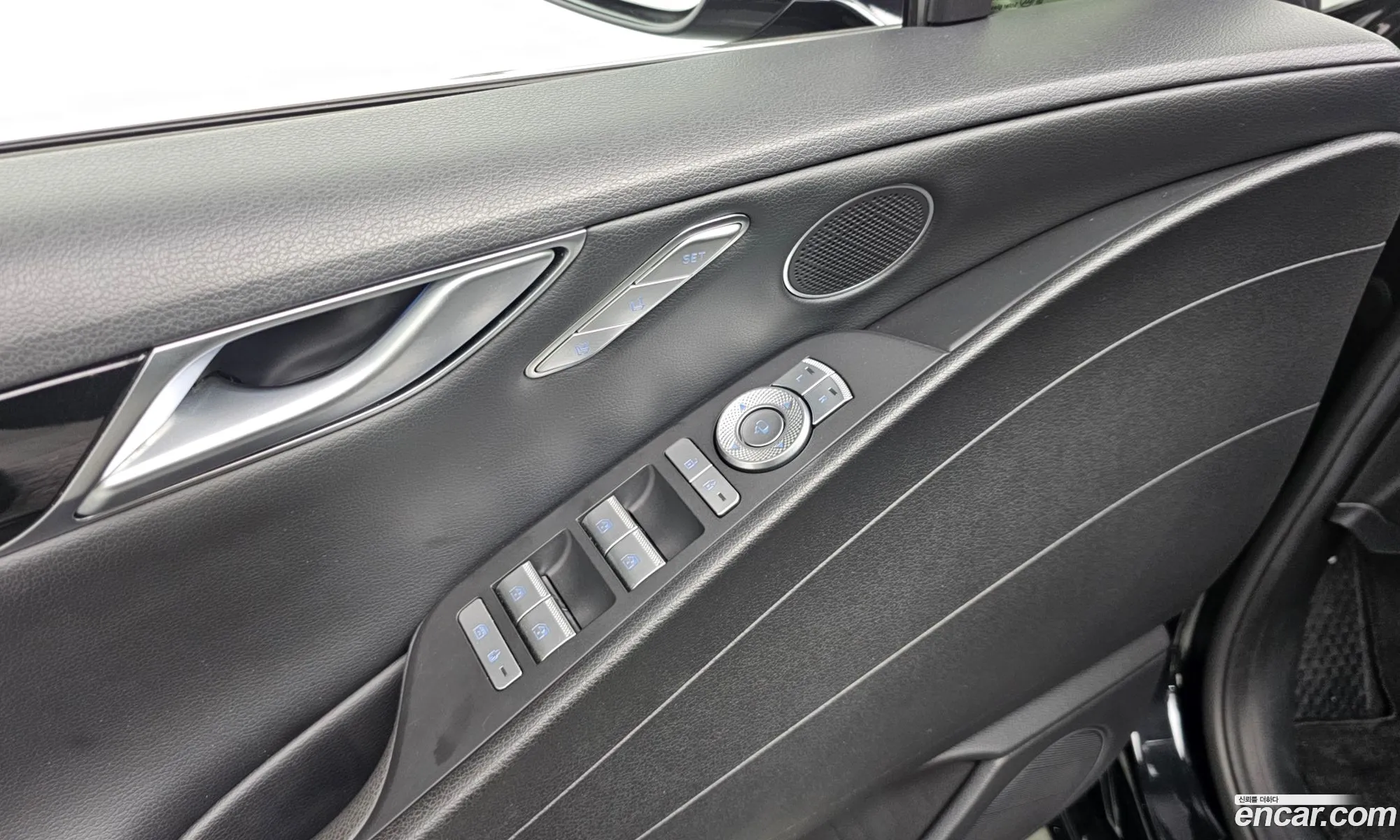 Genesis G80 2022 KMTGB41CDNU126607 — 10