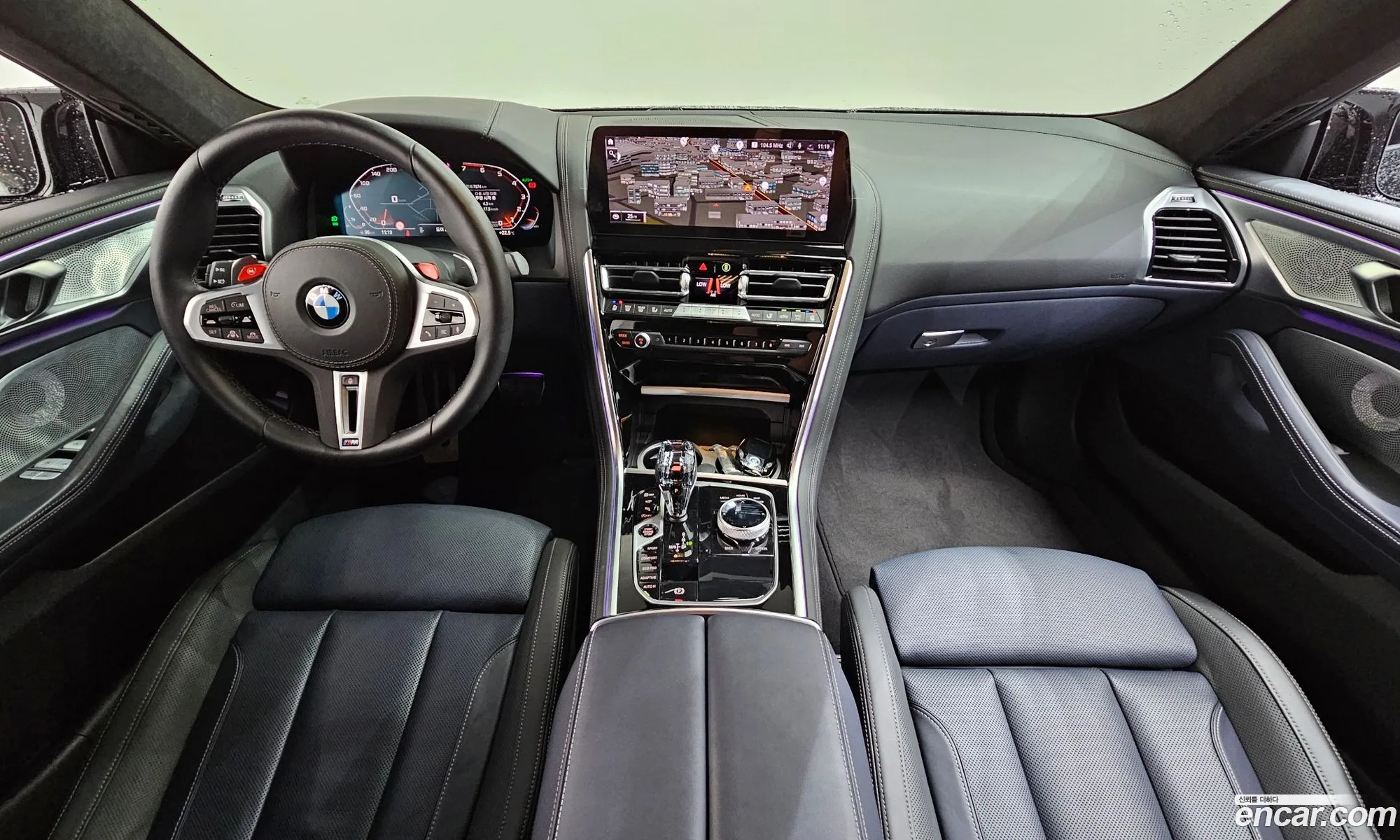 BMW 8 Series 2023 — 4