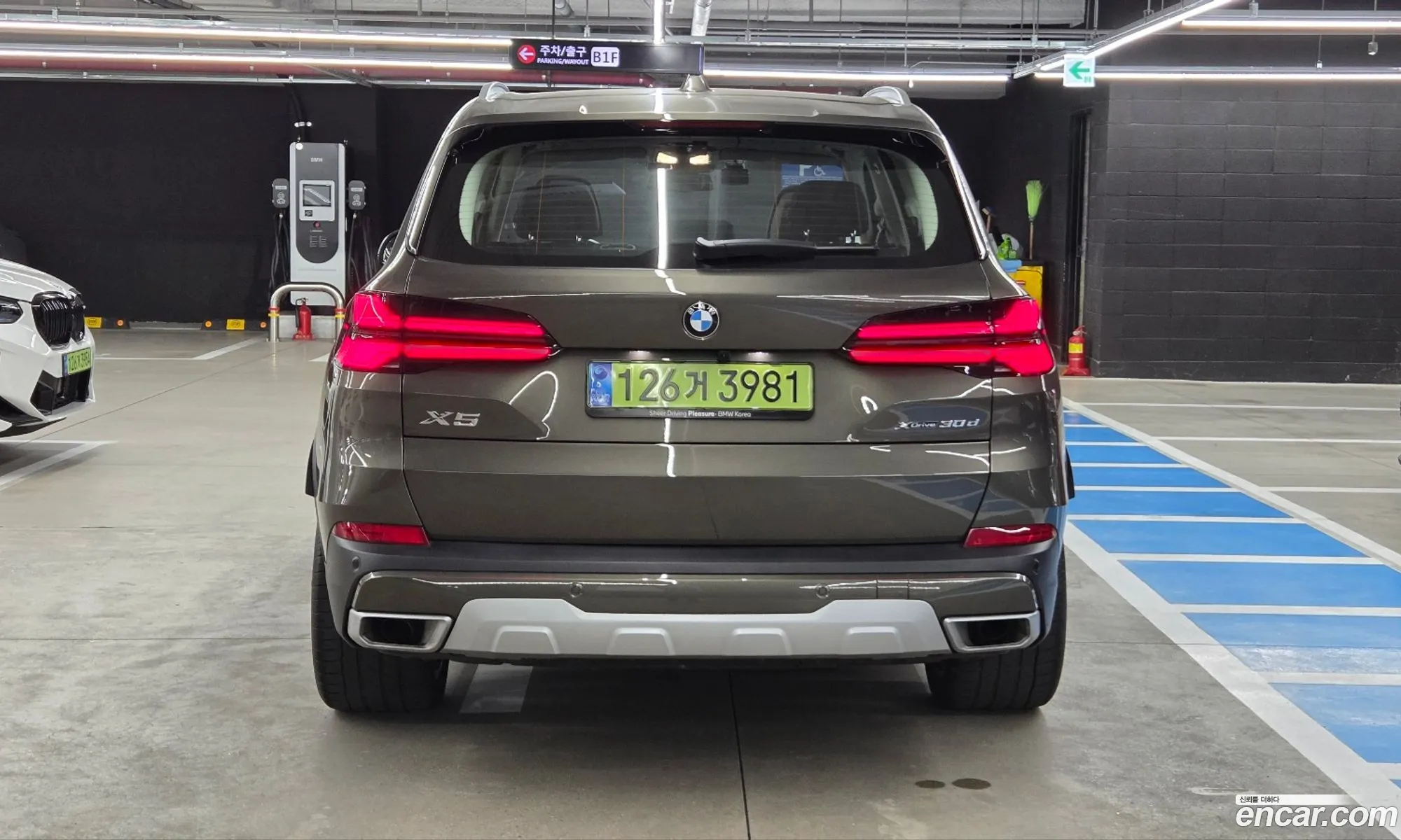 BMW X5 2026 — 11