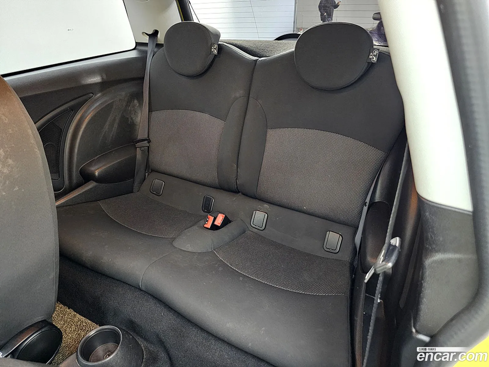 Mini Cooper 2010 — 17