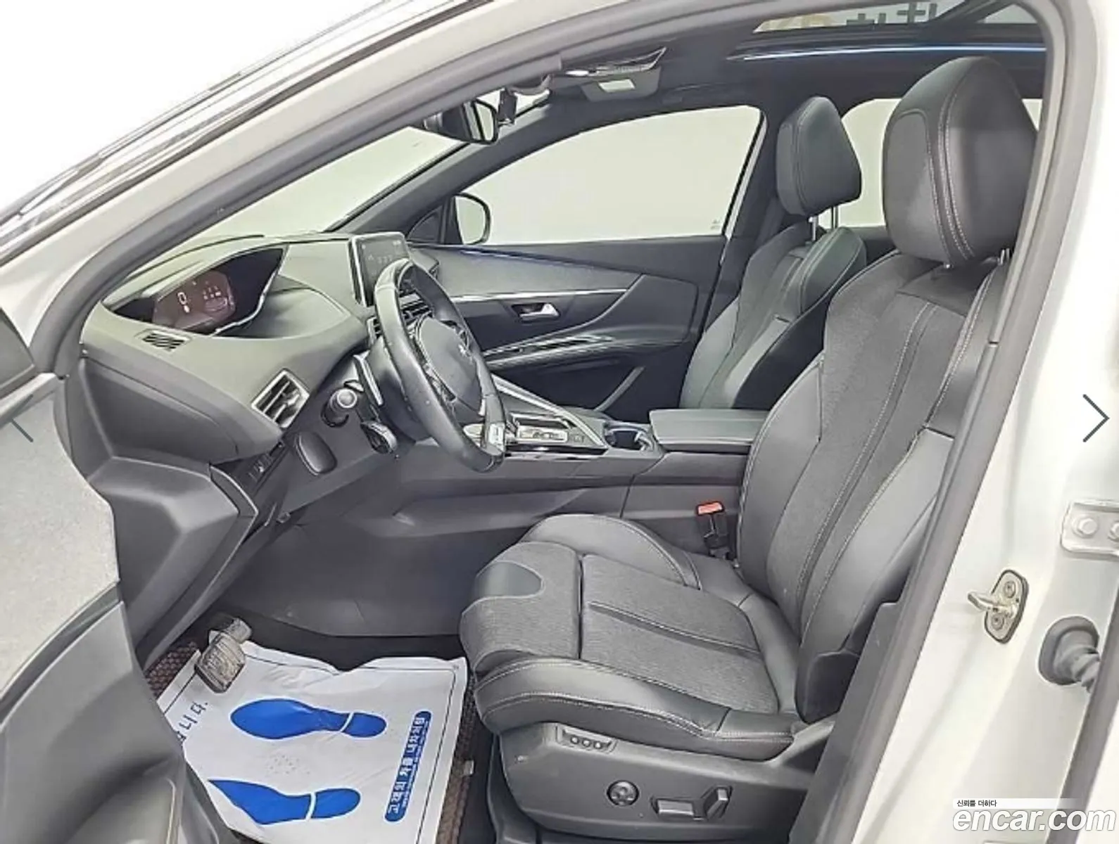 Peugeot 3008 2020 — 9