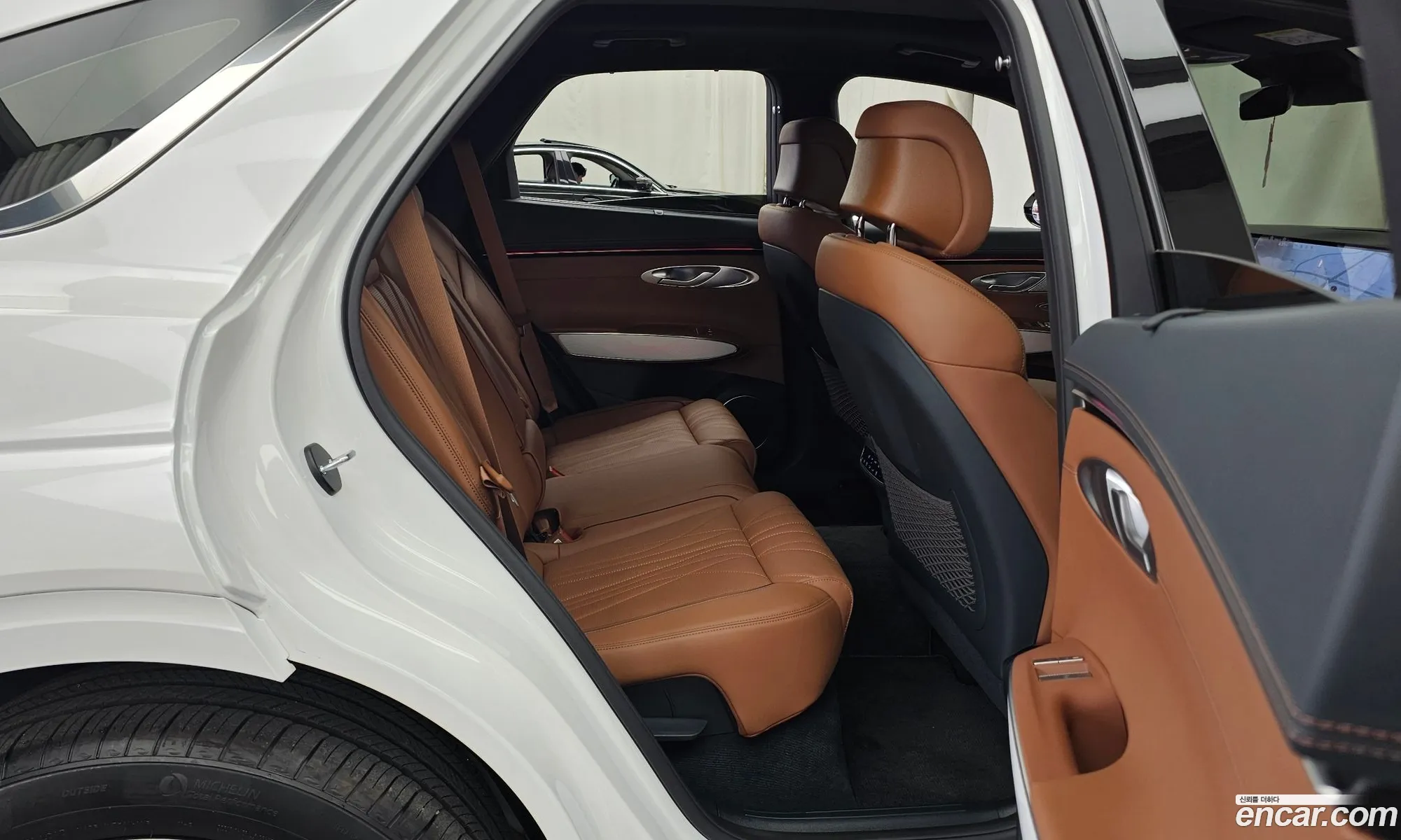 Genesis GV70 2024 — 22