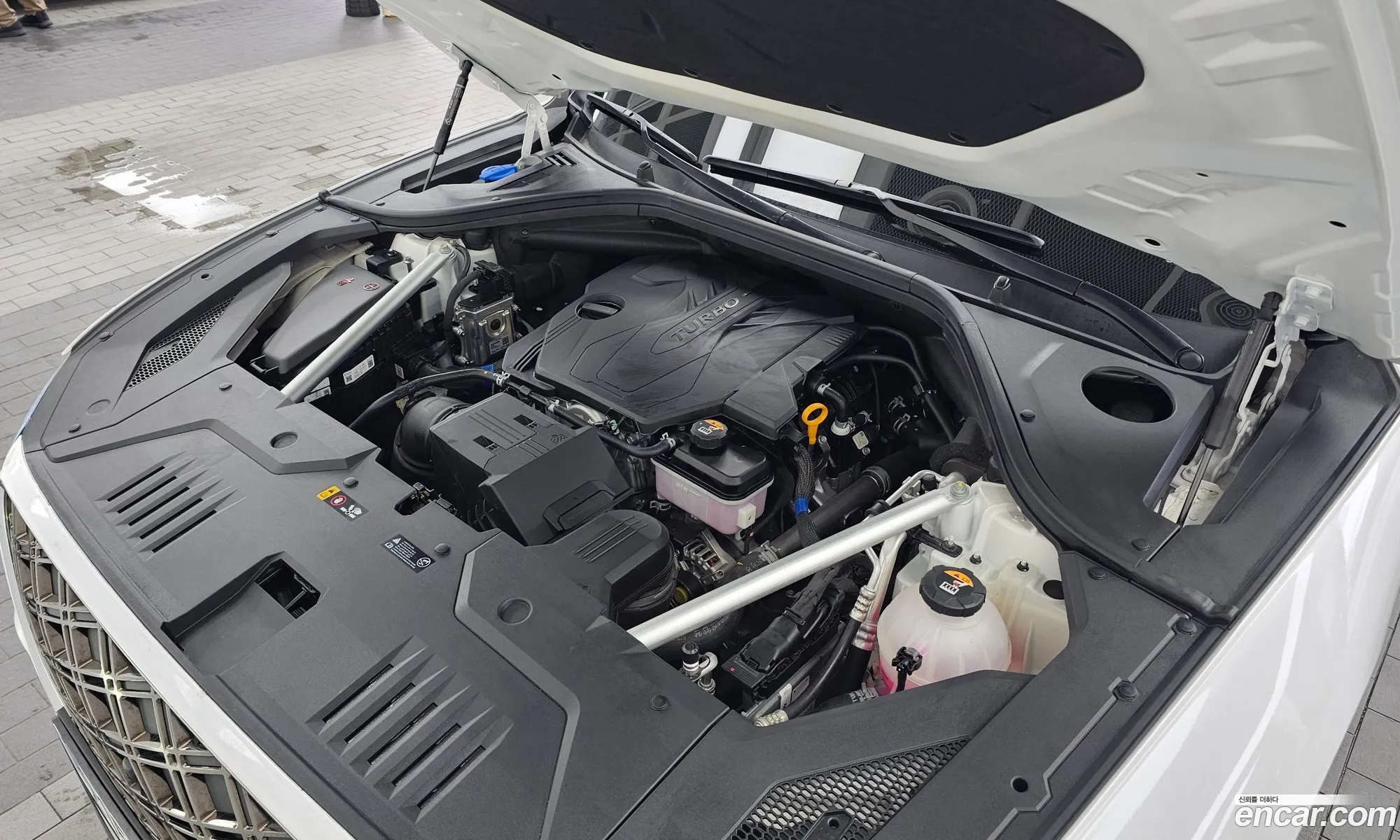 Genesis GV70 2024 — 8
