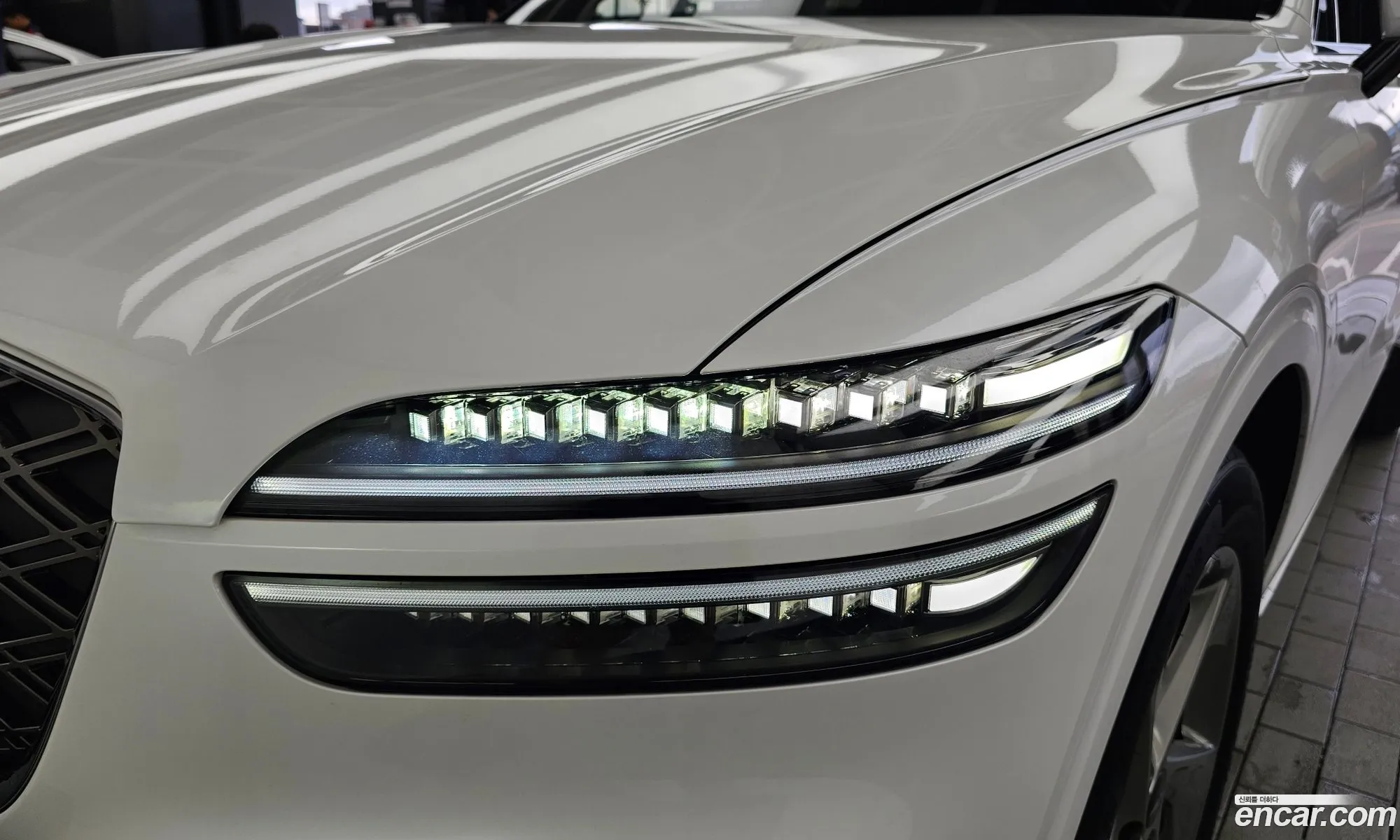 Genesis GV70 2024 — 24