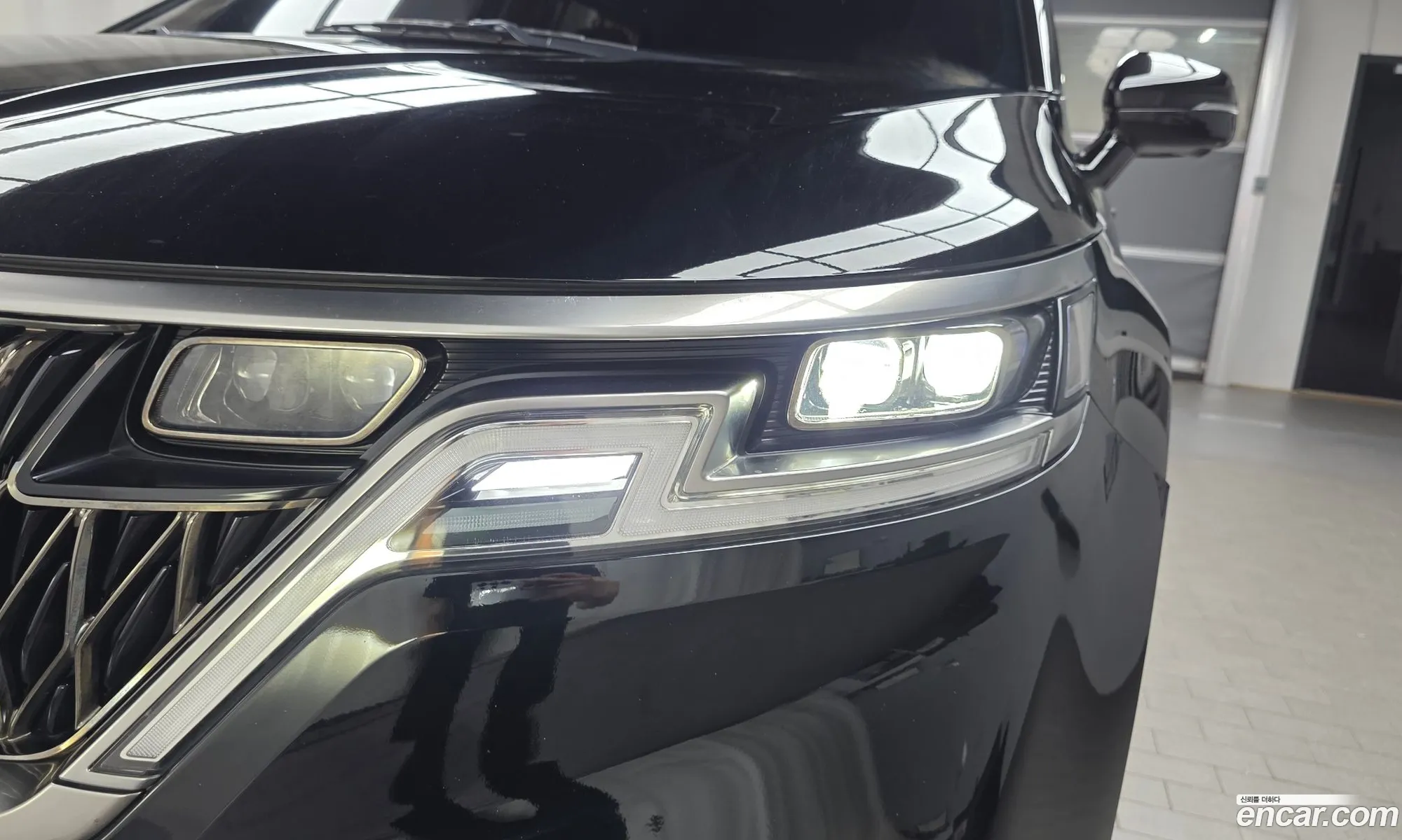 Kia Carnival 2023 KNANE813BPS327563 — 26