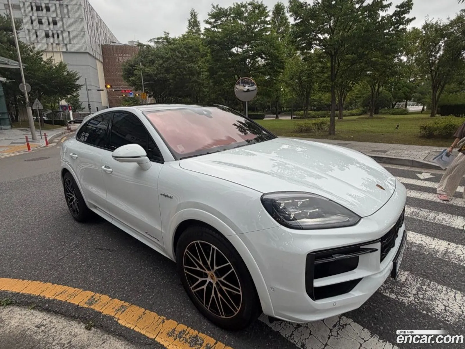 Porsche Cayenne 2025 — 14