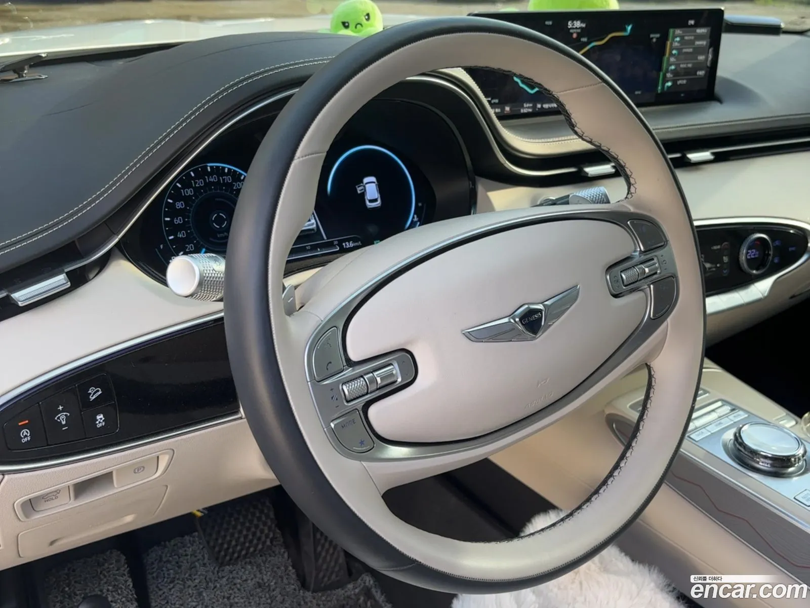 Genesis GV70 2024 — 8