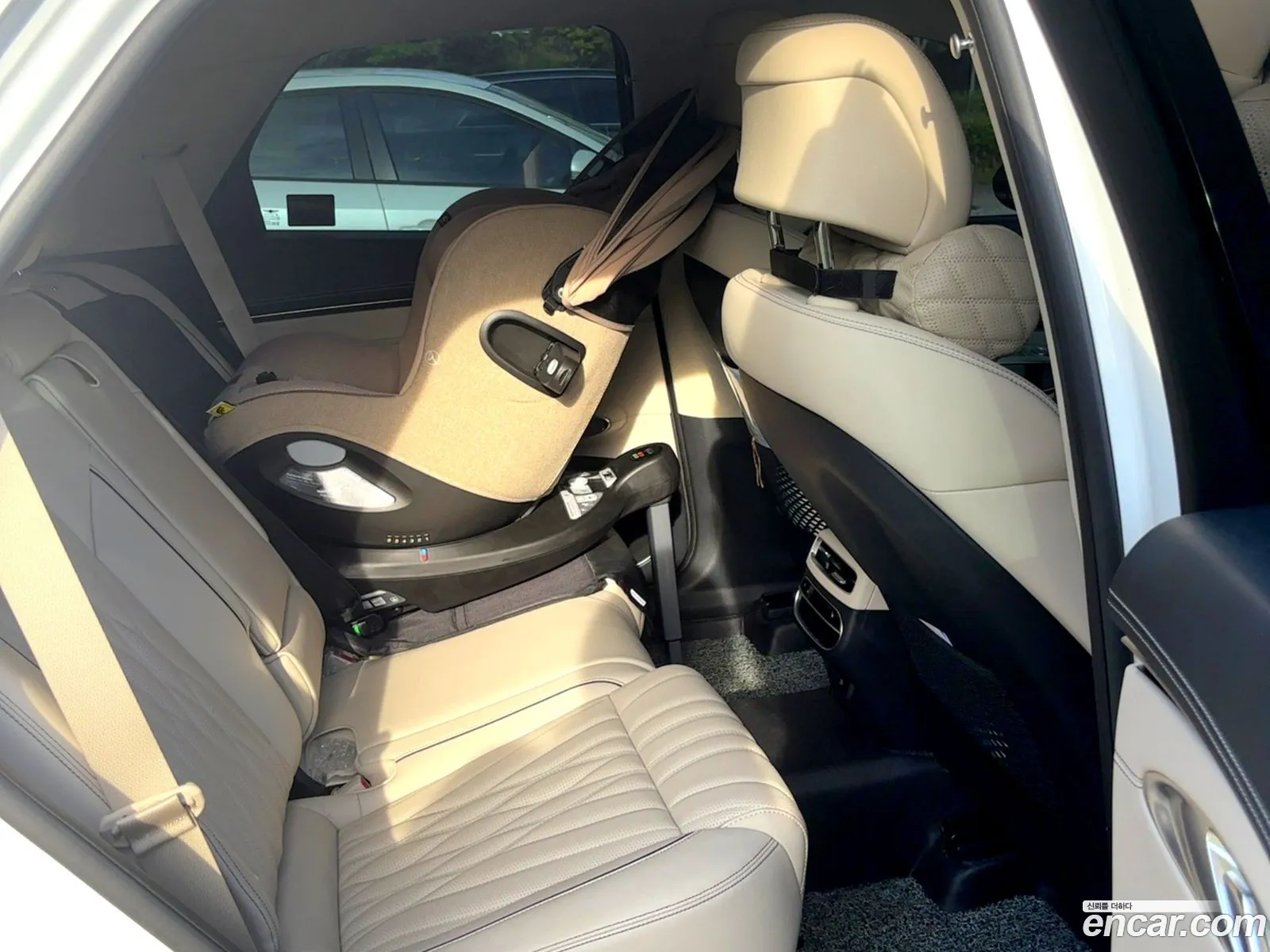 Genesis GV70 2024 — 3