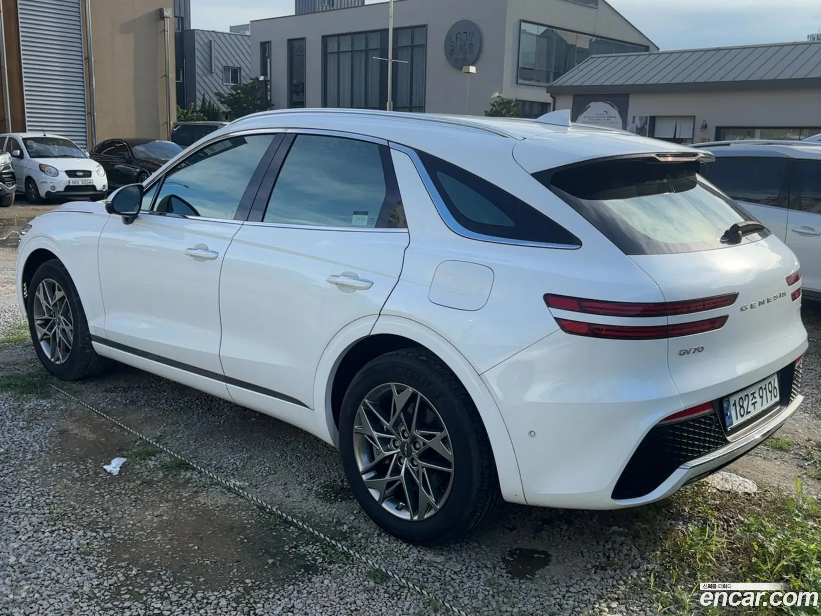 Genesis GV70 2024 — 2