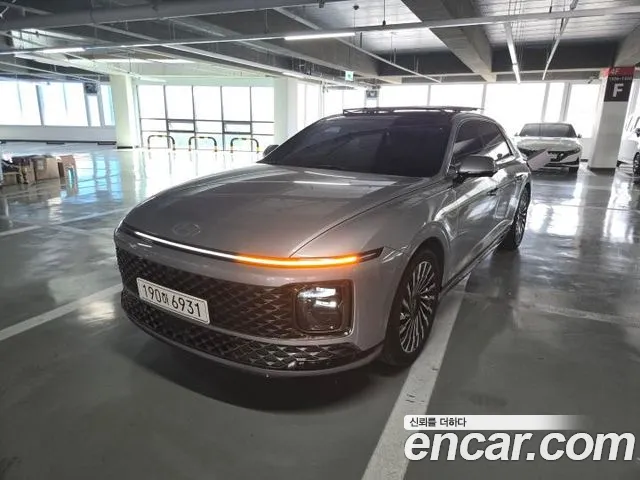 Hyundai Grandeur 2023 — 2