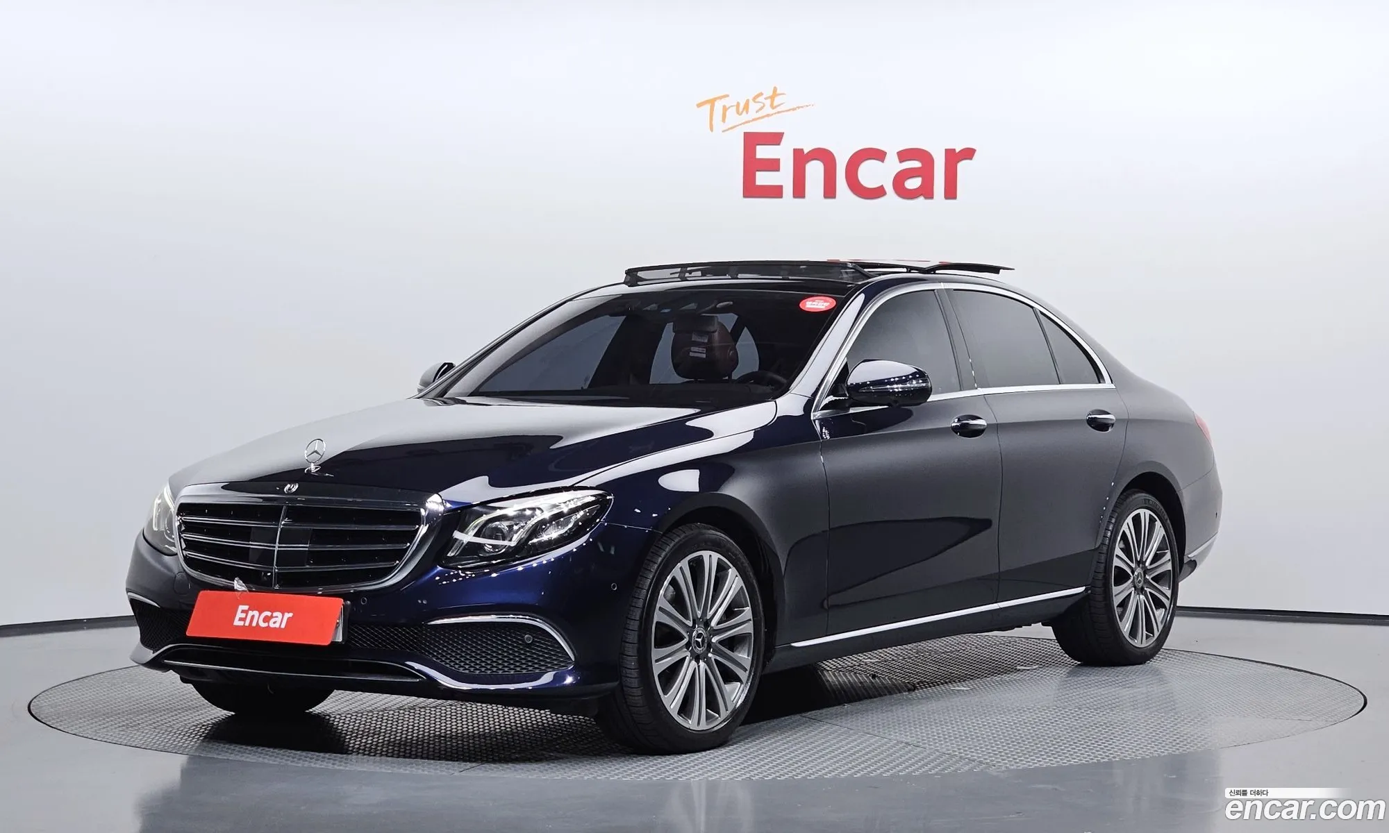 Mercedes-Benz E-Class W213 2018 — 16