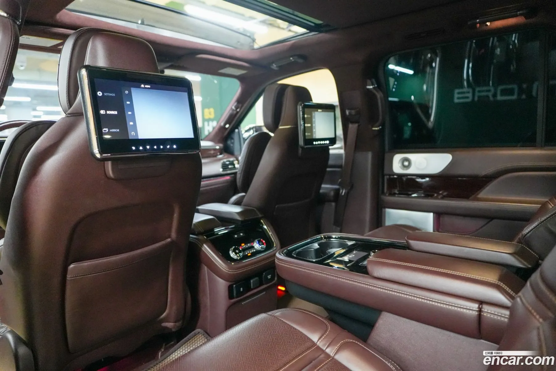 Lincoln Navigator 2021 — 17