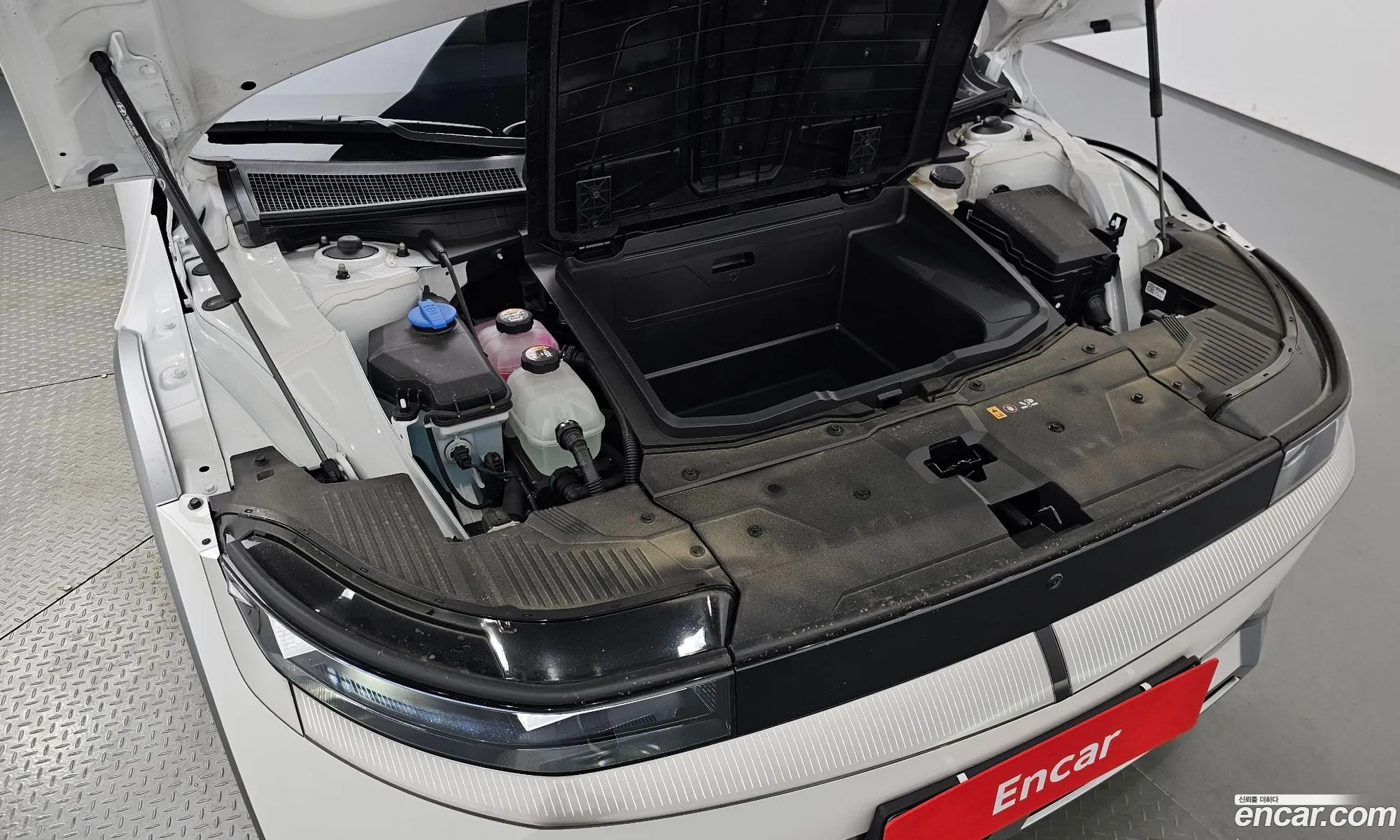 Hyundai Ioniq 5 2024 — 5