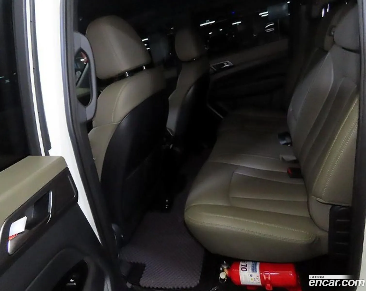 KG Mobility (SsangYong) Musso Sports 2025 — 12