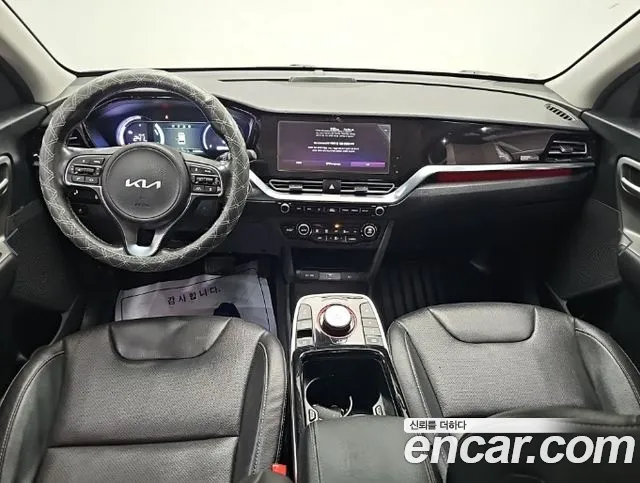 Kia Niro Plus 2022 — 4