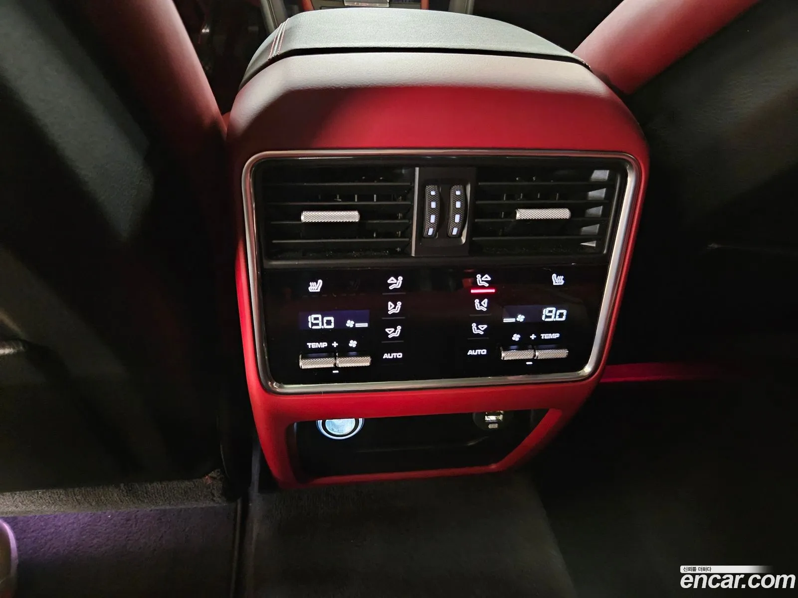Porsche Cayenne 2019 — 14