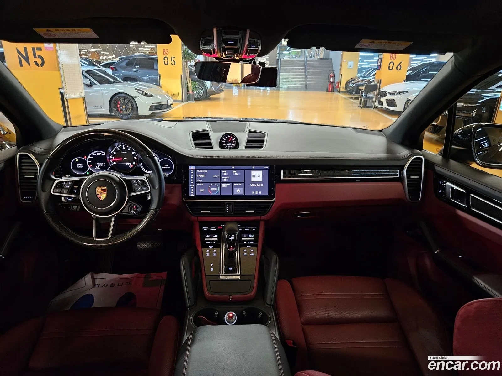Porsche Cayenne 2019 — 15