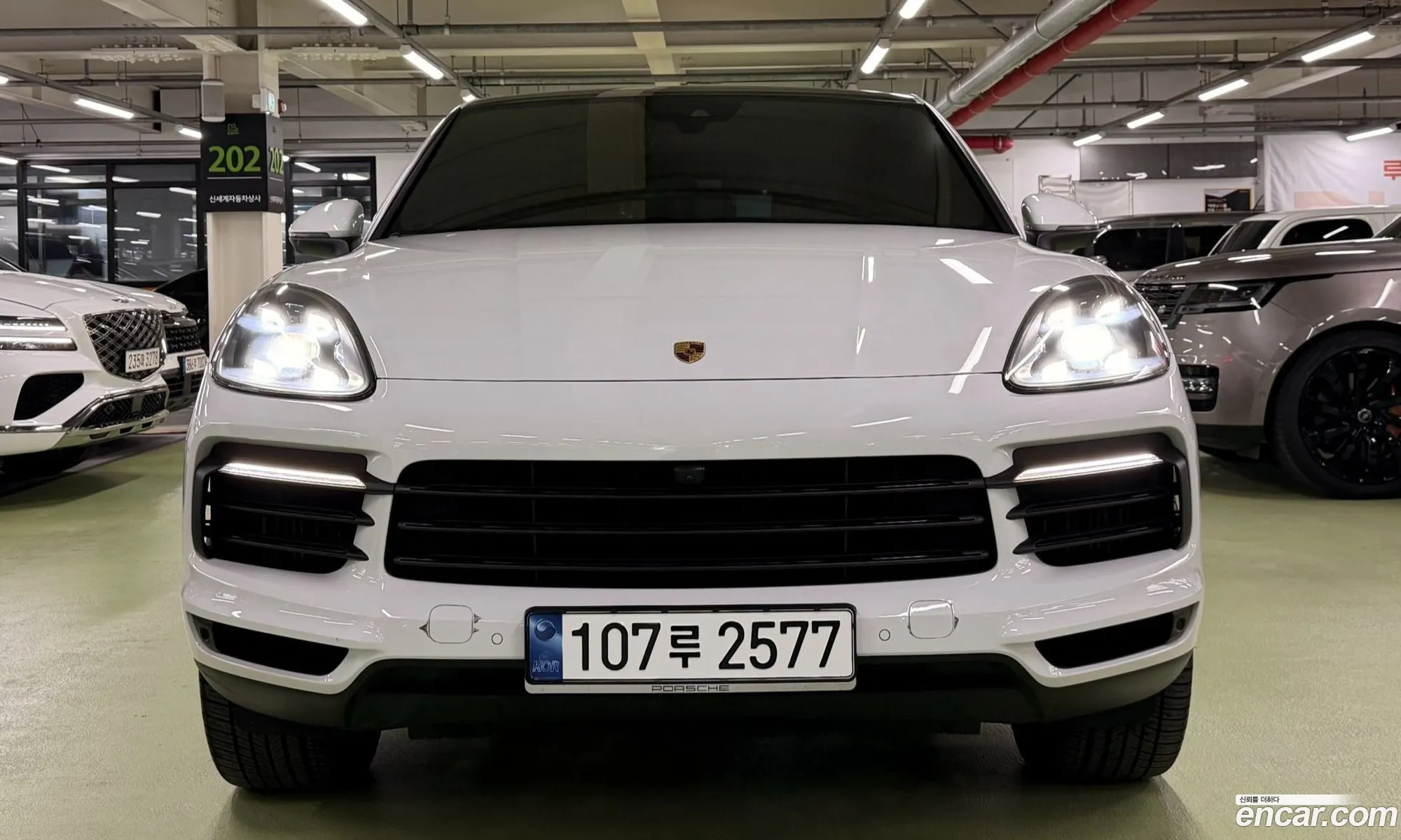 Porsche Cayenne 2020 — 17