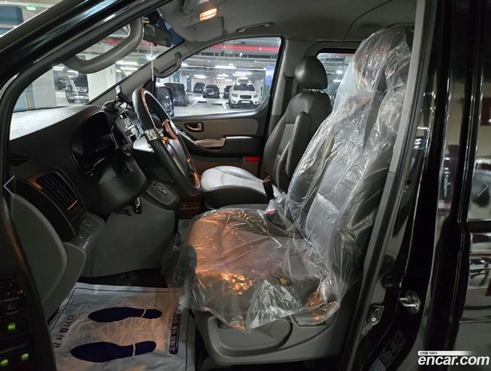 Hyundai Grand Starex 2011 — 11