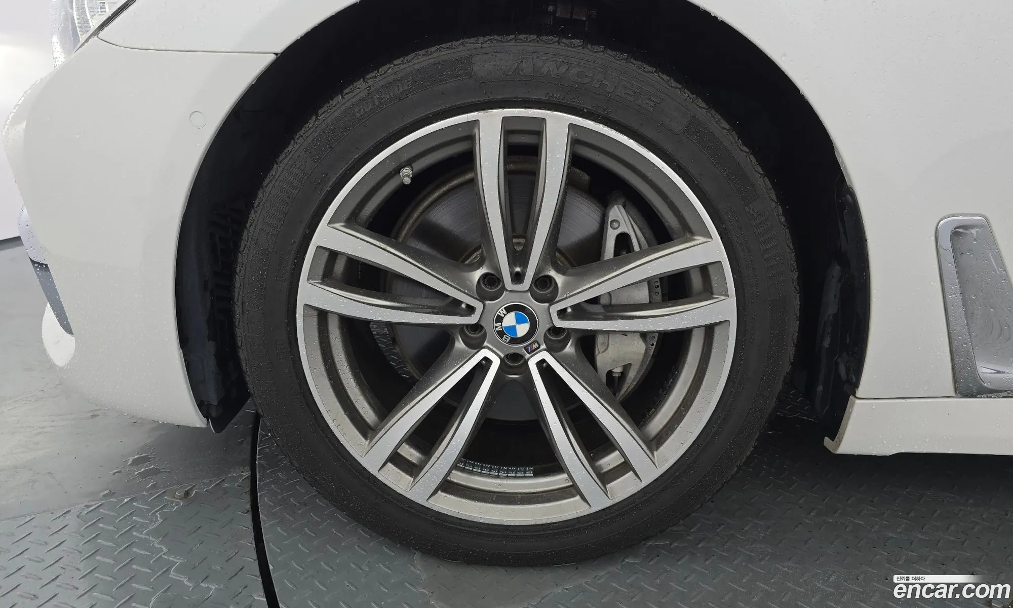 BMW 7 Series 2017 WBA7E4104JGV25798 — 15