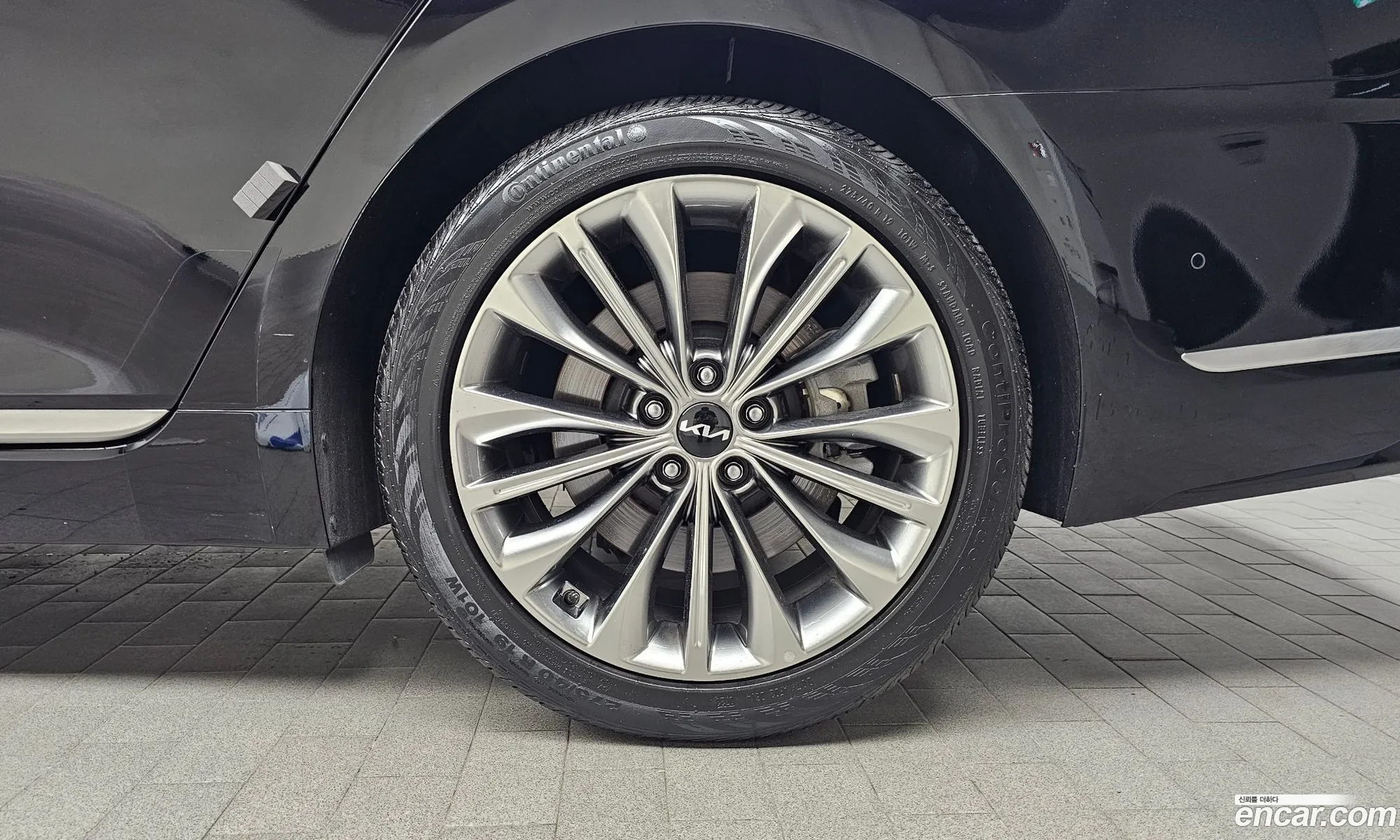 Kia K9 2024 — 24