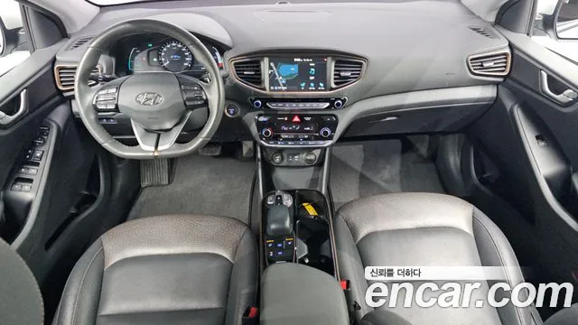 Hyundai Ioniq Electric 2018 — 4