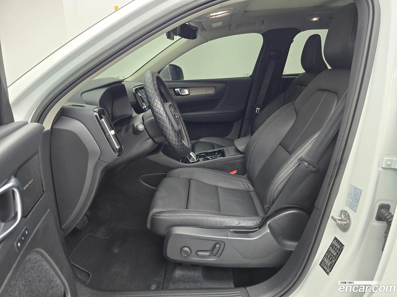 Volvo XC40 2022 — 7