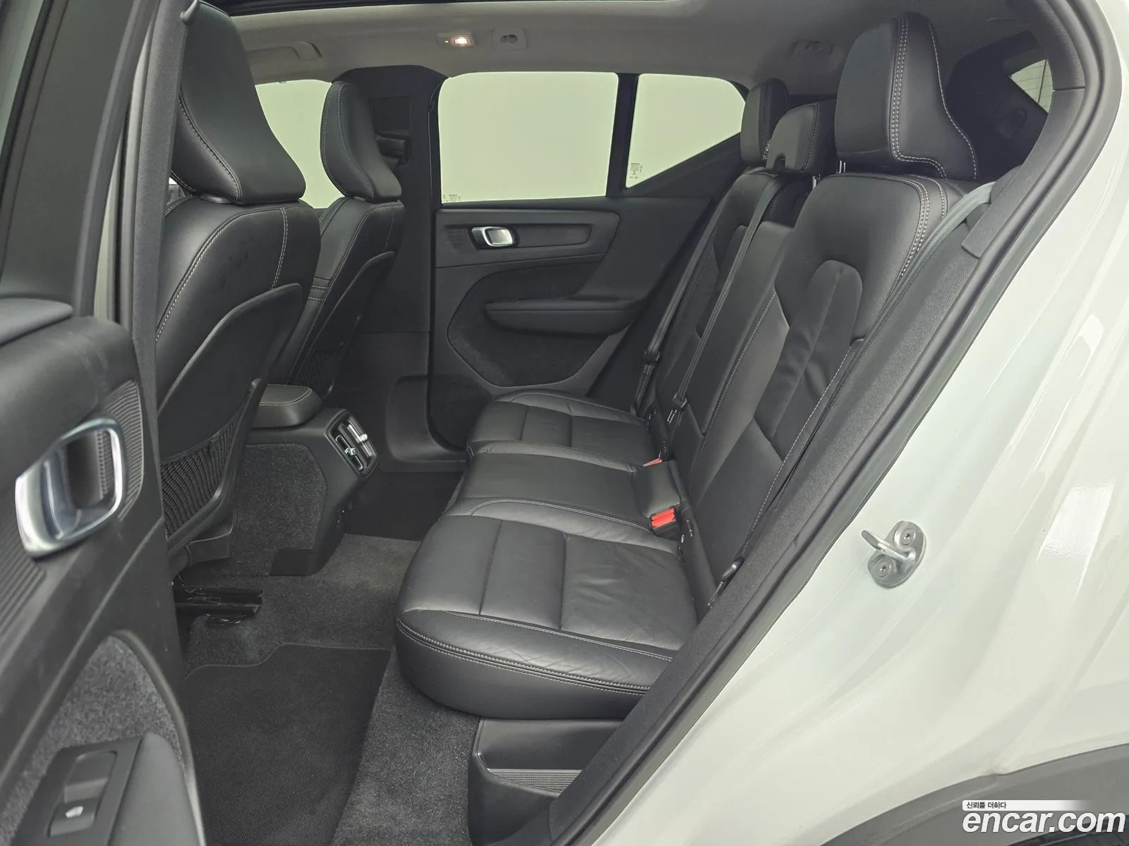 Volvo XC40 2022 — 15