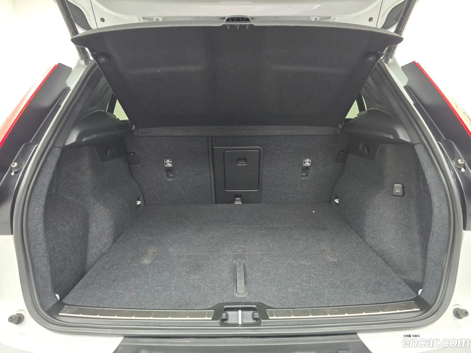 Volvo XC40 2022 — 6