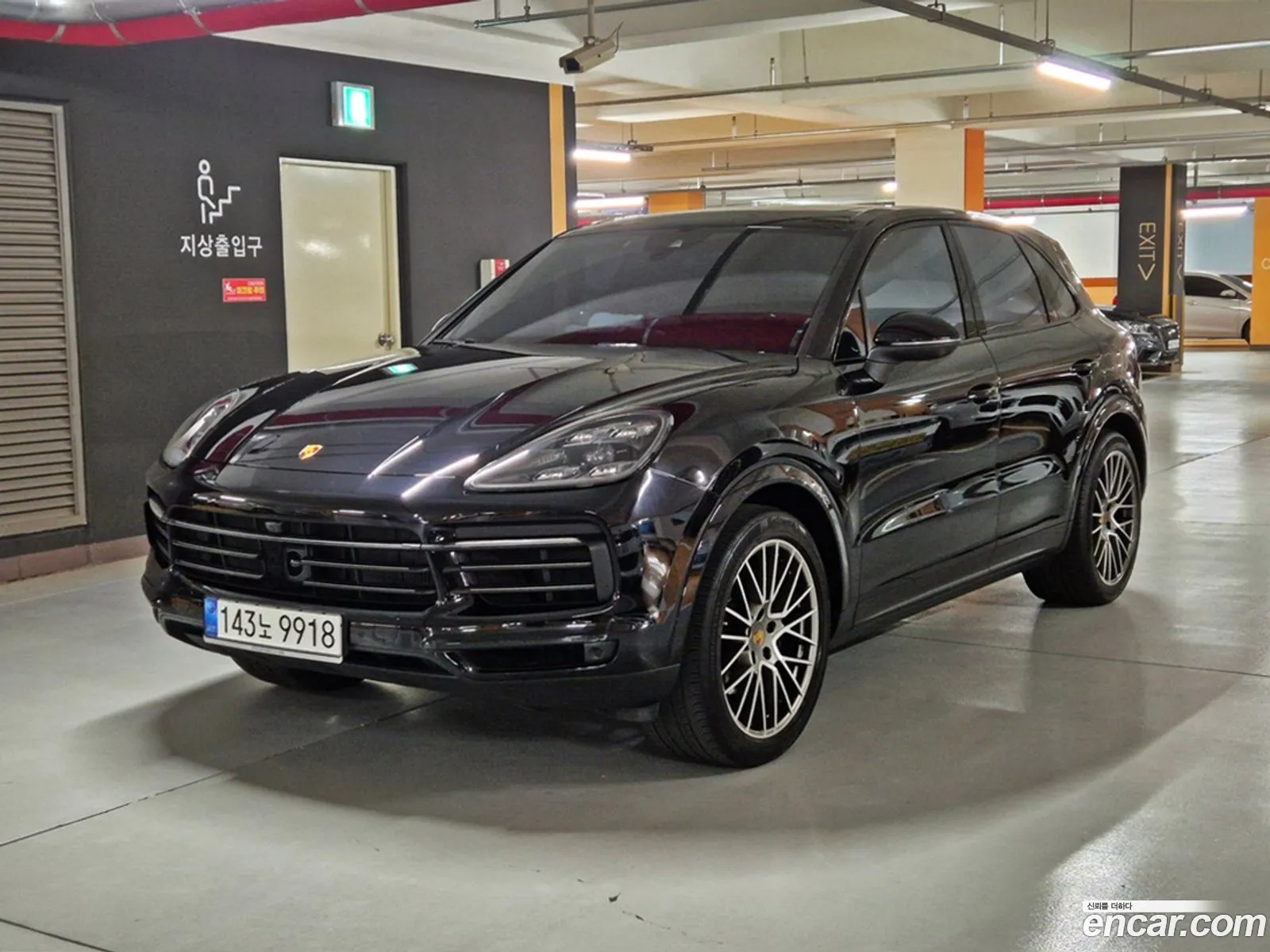 Porsche Cayenne 2022 — 19