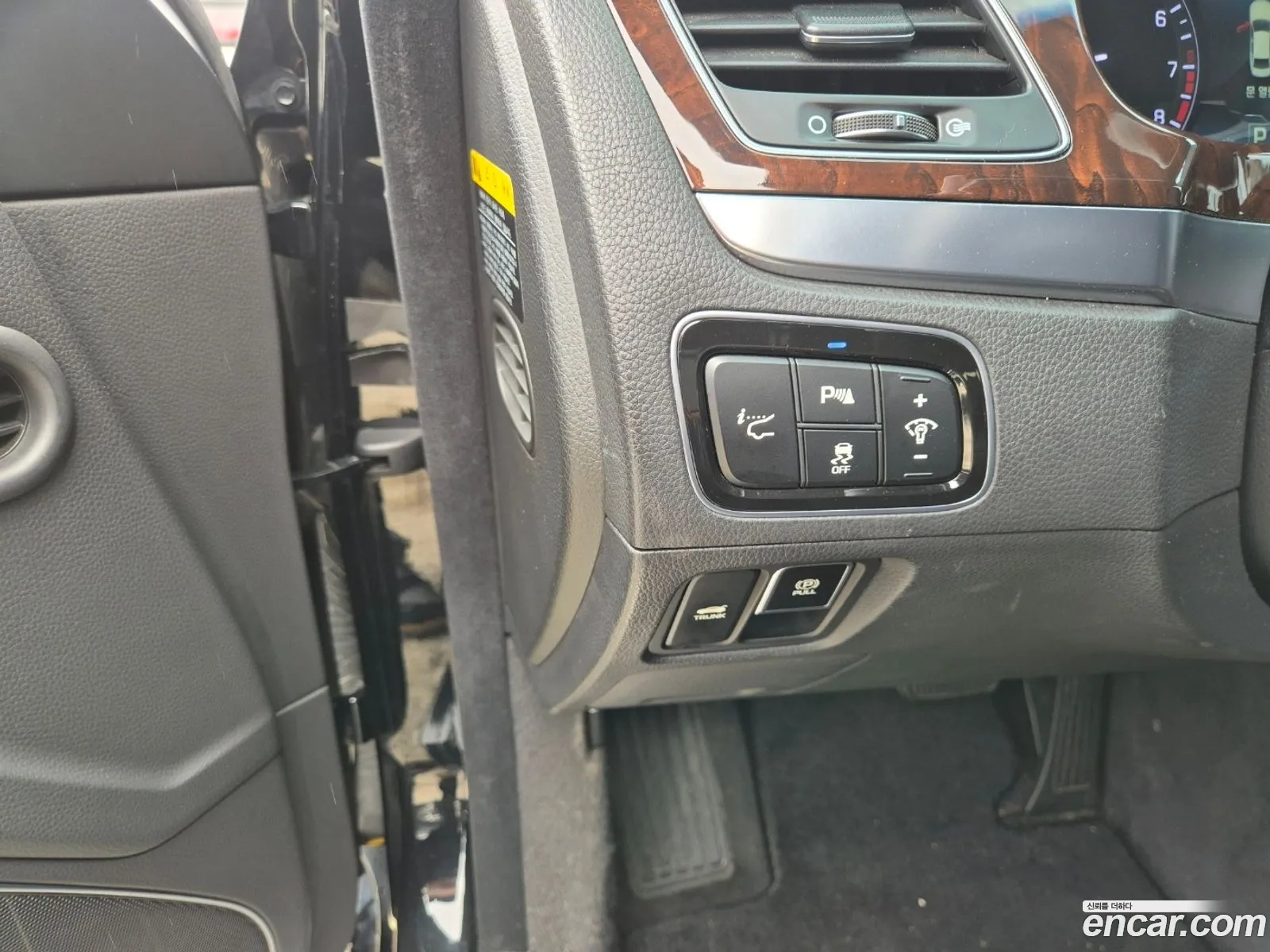 Hyundai Equus 2015 — 10