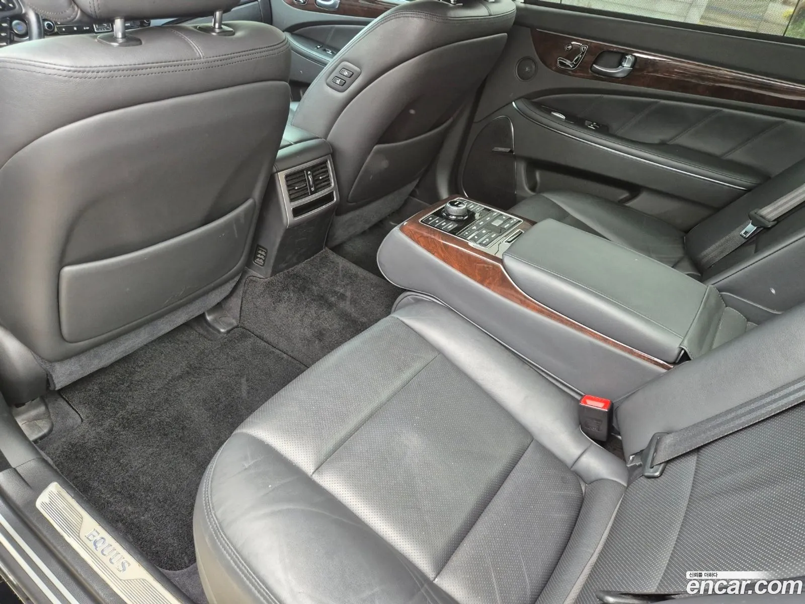 Hyundai Equus 2015 — 13