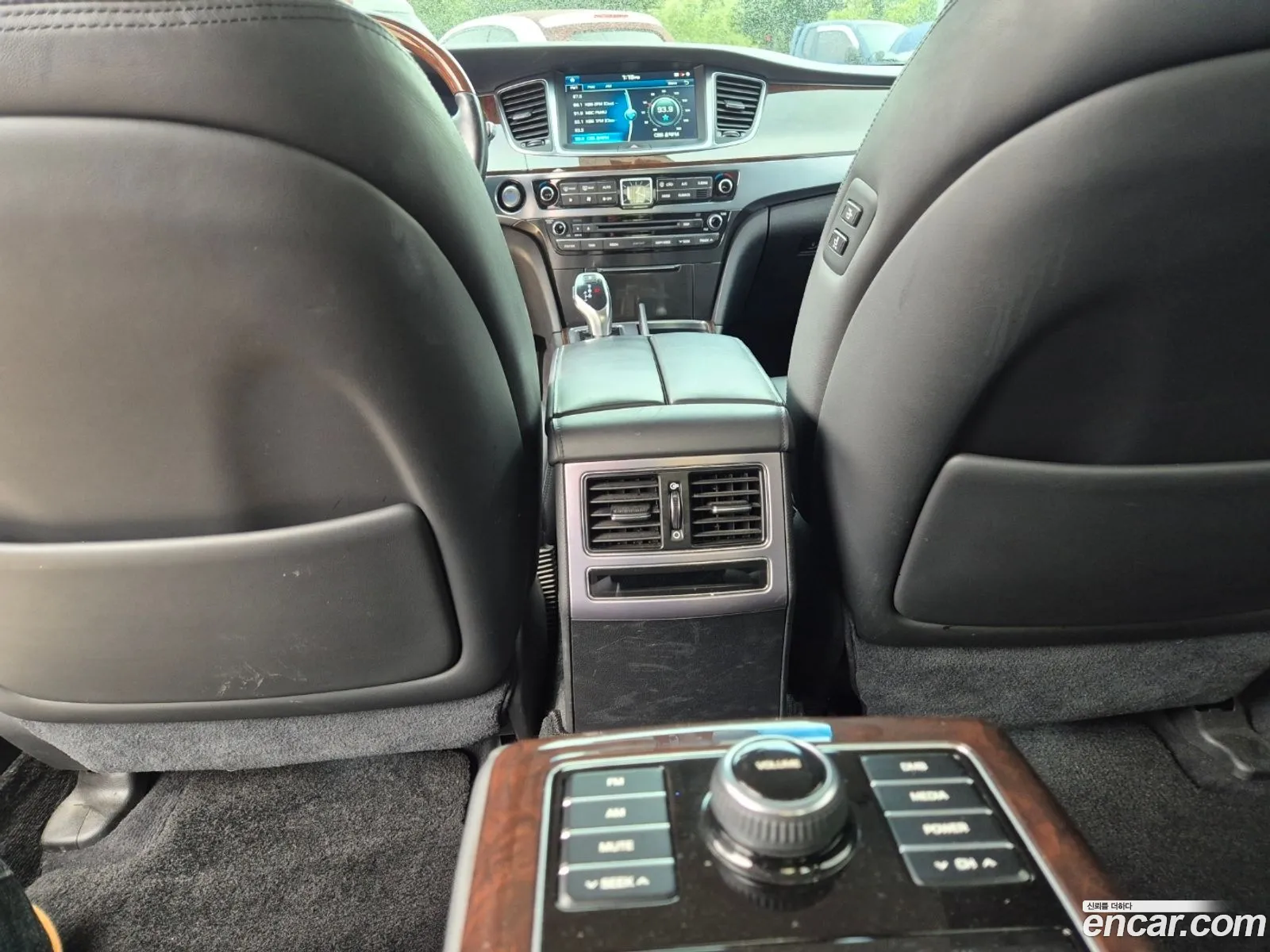 Hyundai Equus 2015 — 6