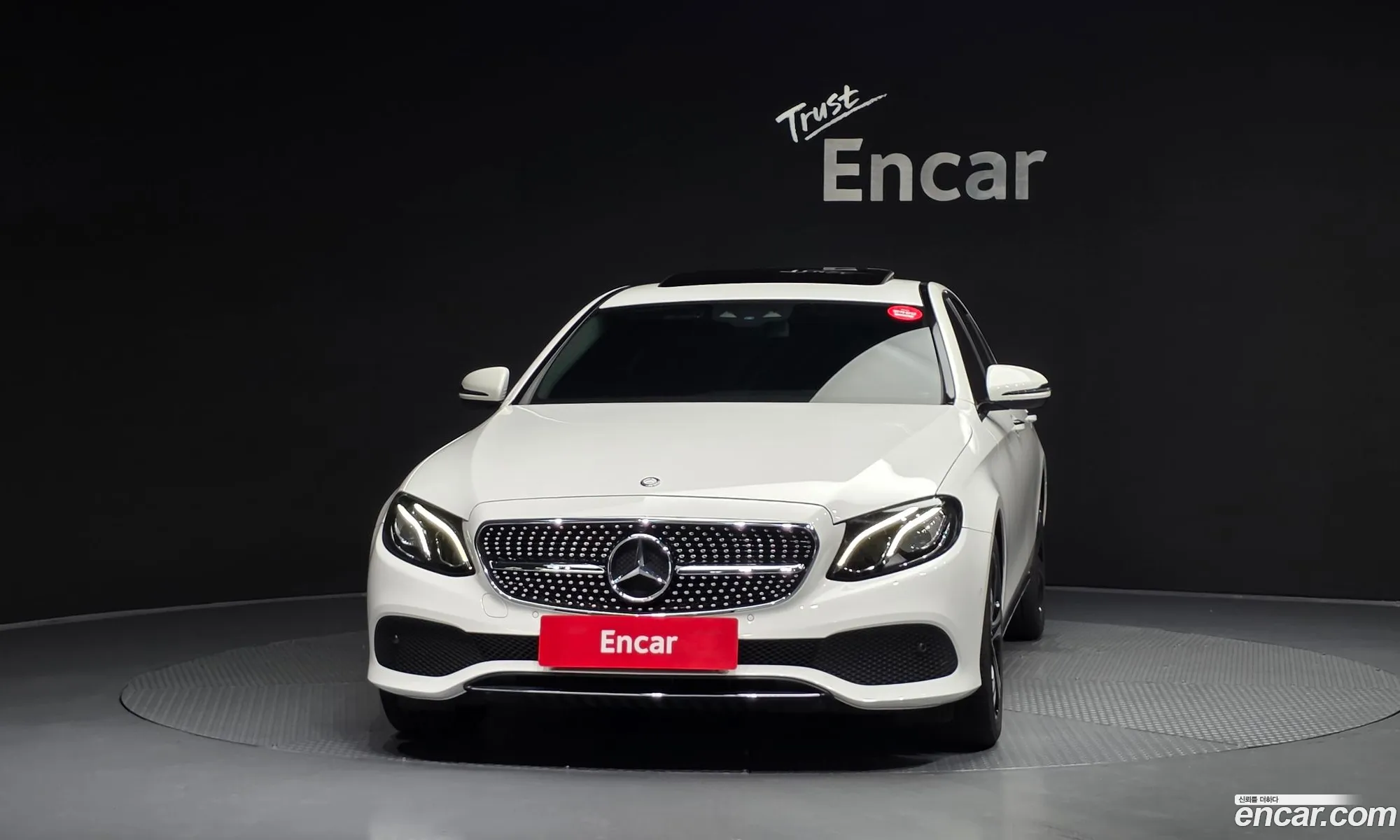 Mercedes-Benz E-Class W213 2017 — 6