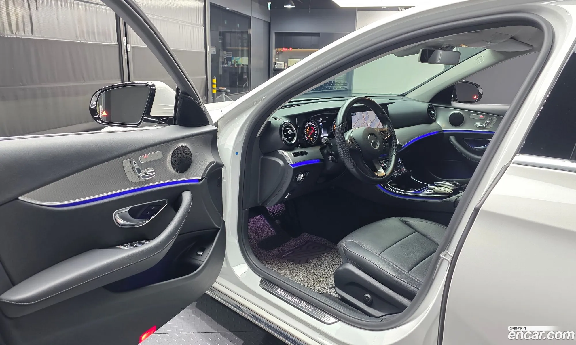 Mercedes-Benz E-Class W213 2017 — 17