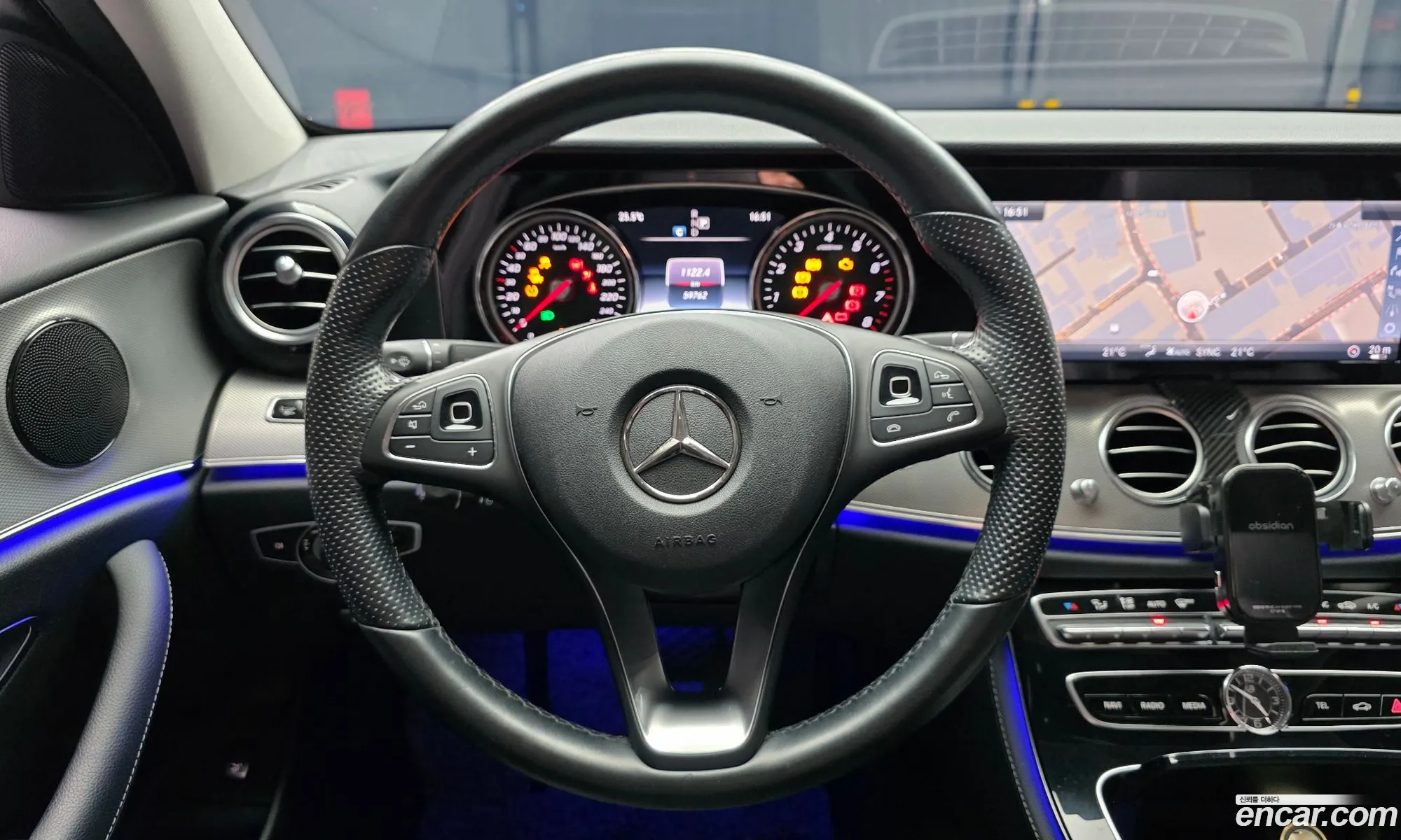 Mercedes-Benz E-Class W213 2017 — 11