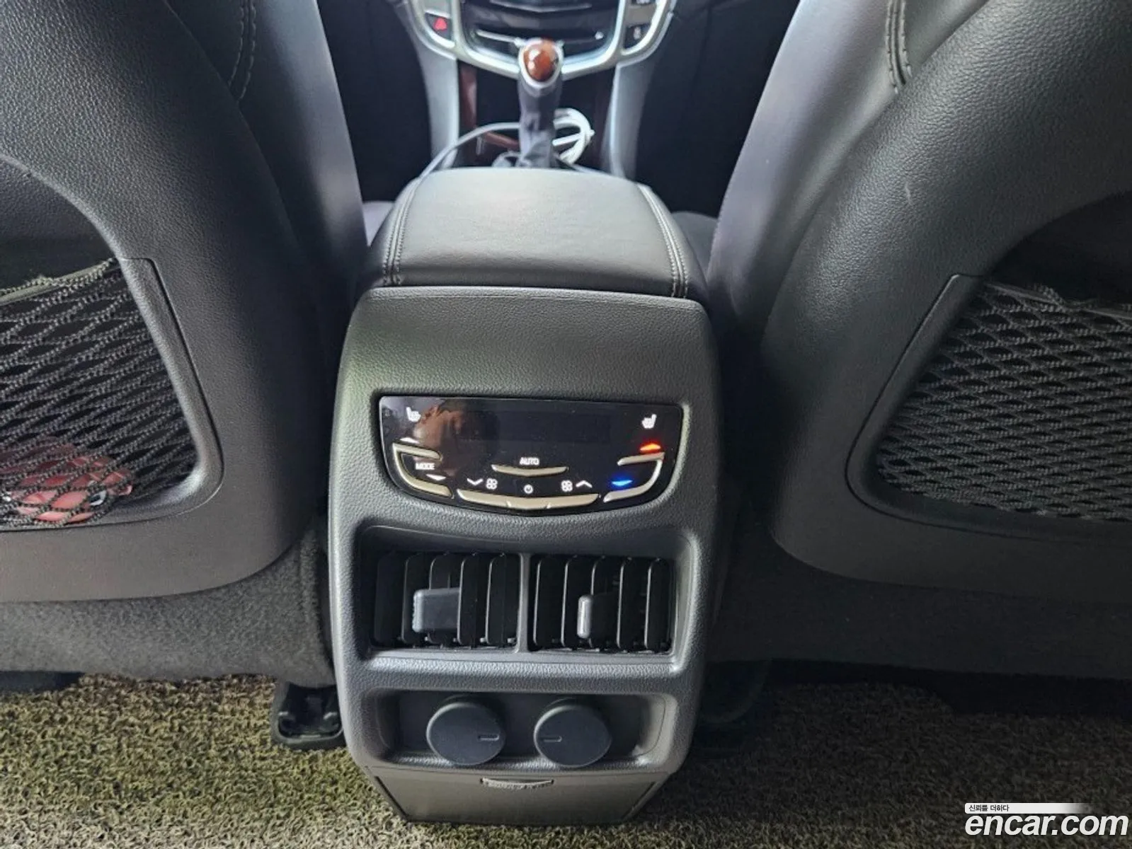 Cadillac SRX 2015 — 7