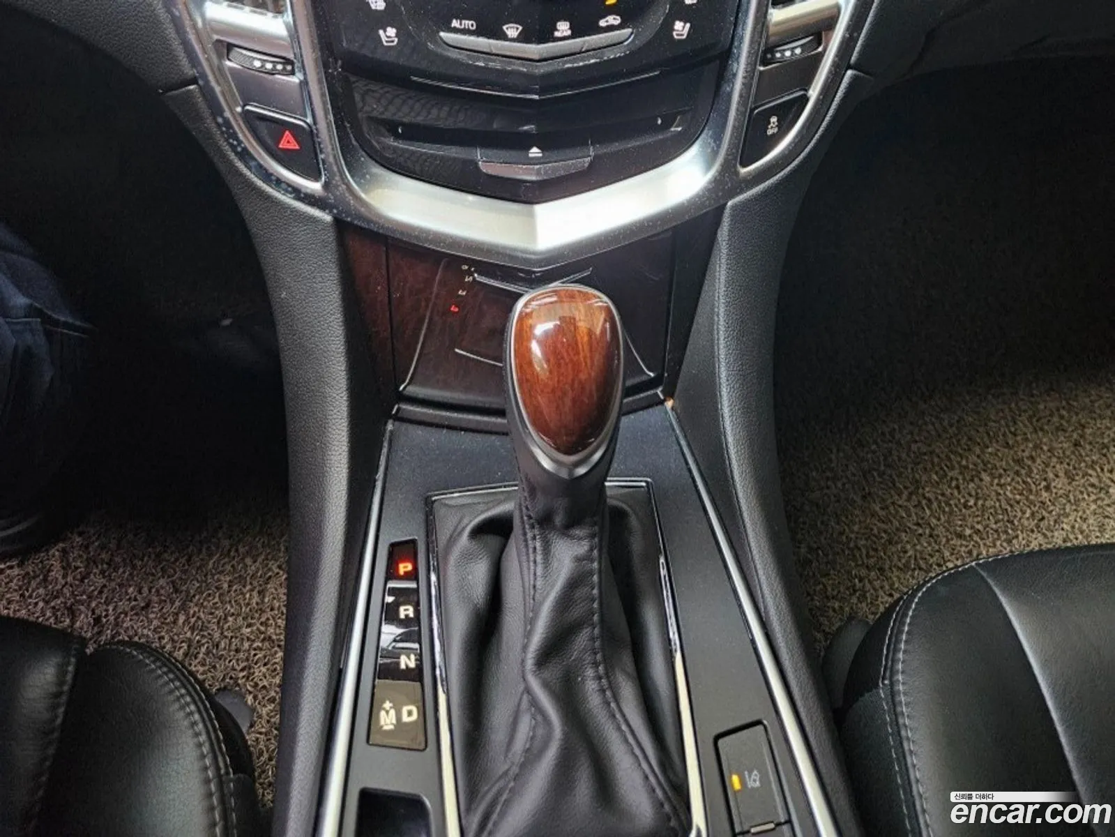 Cadillac SRX 2015 — 4