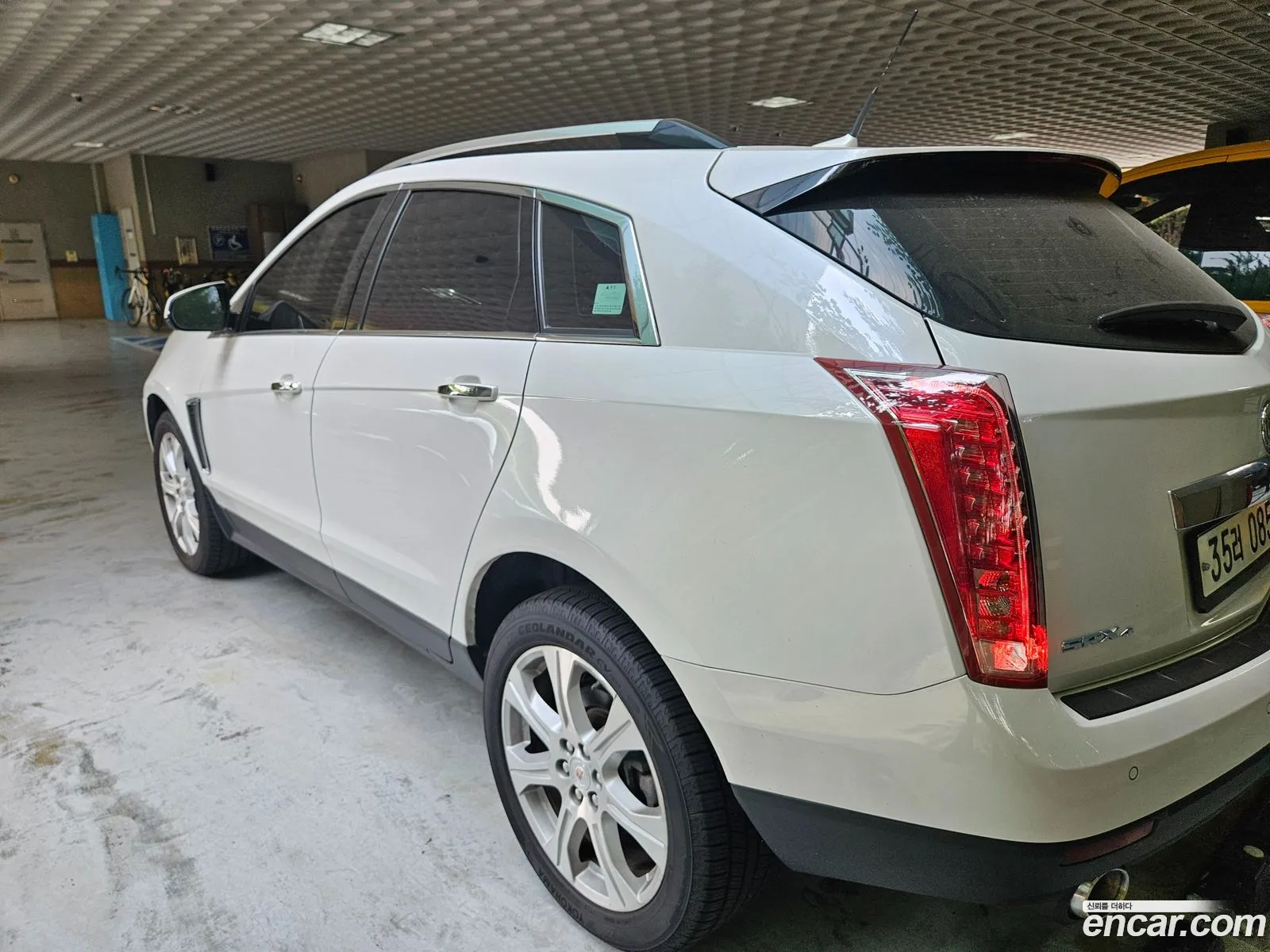 Cadillac SRX 2015 — 2