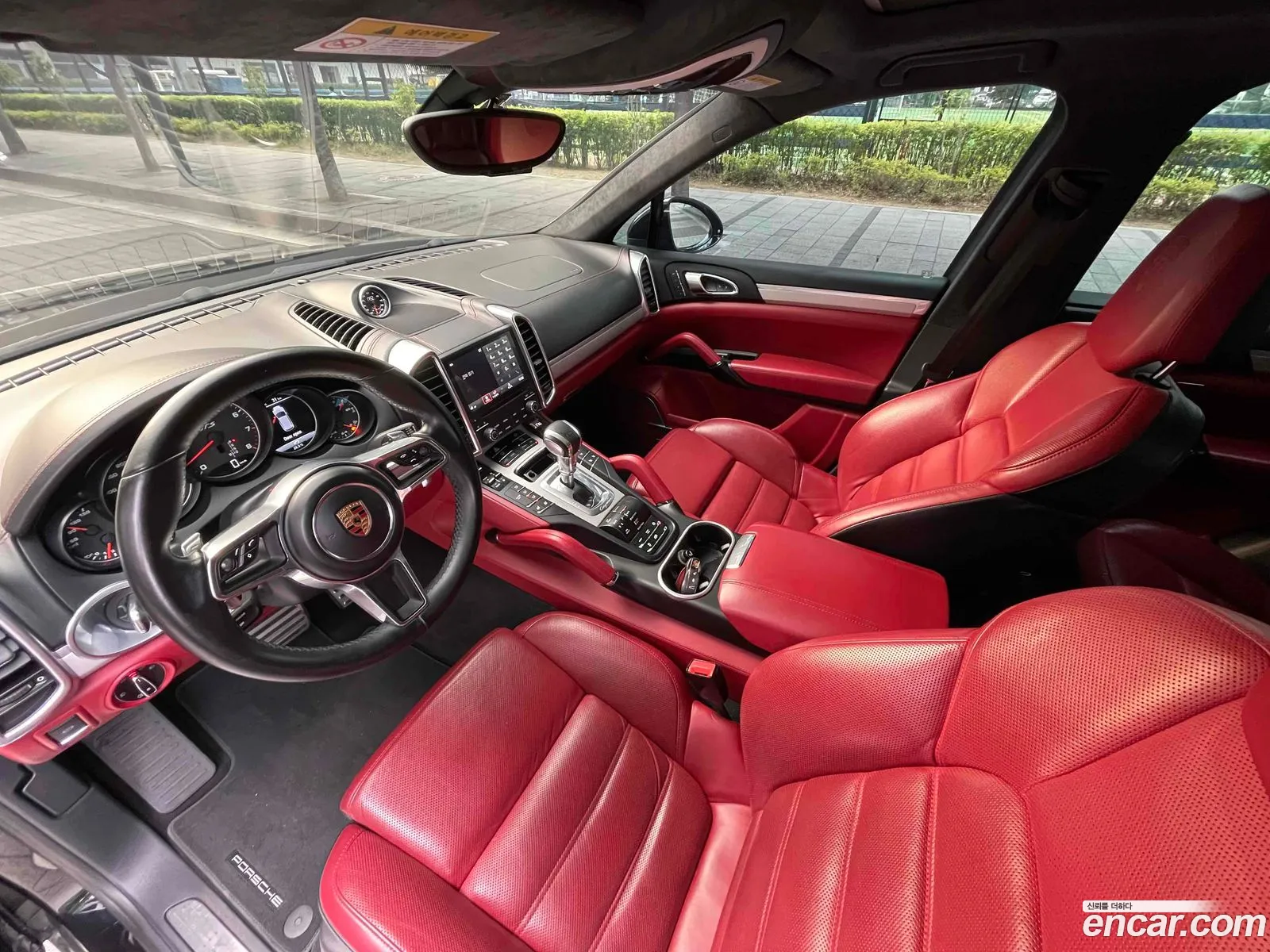 Porsche Cayenne 2016 — 9