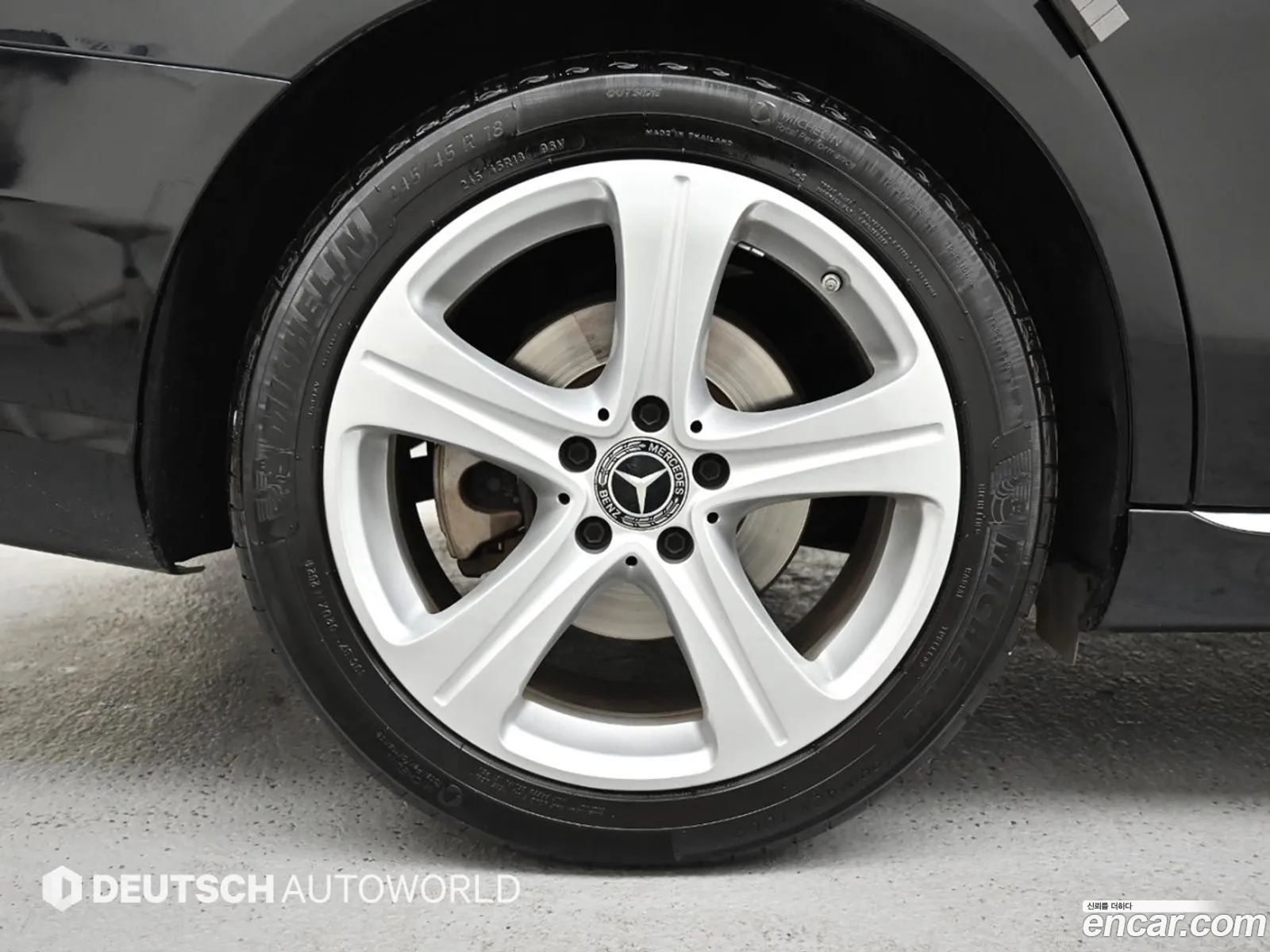 Mercedes-Benz E-Class W213 2018 — 16