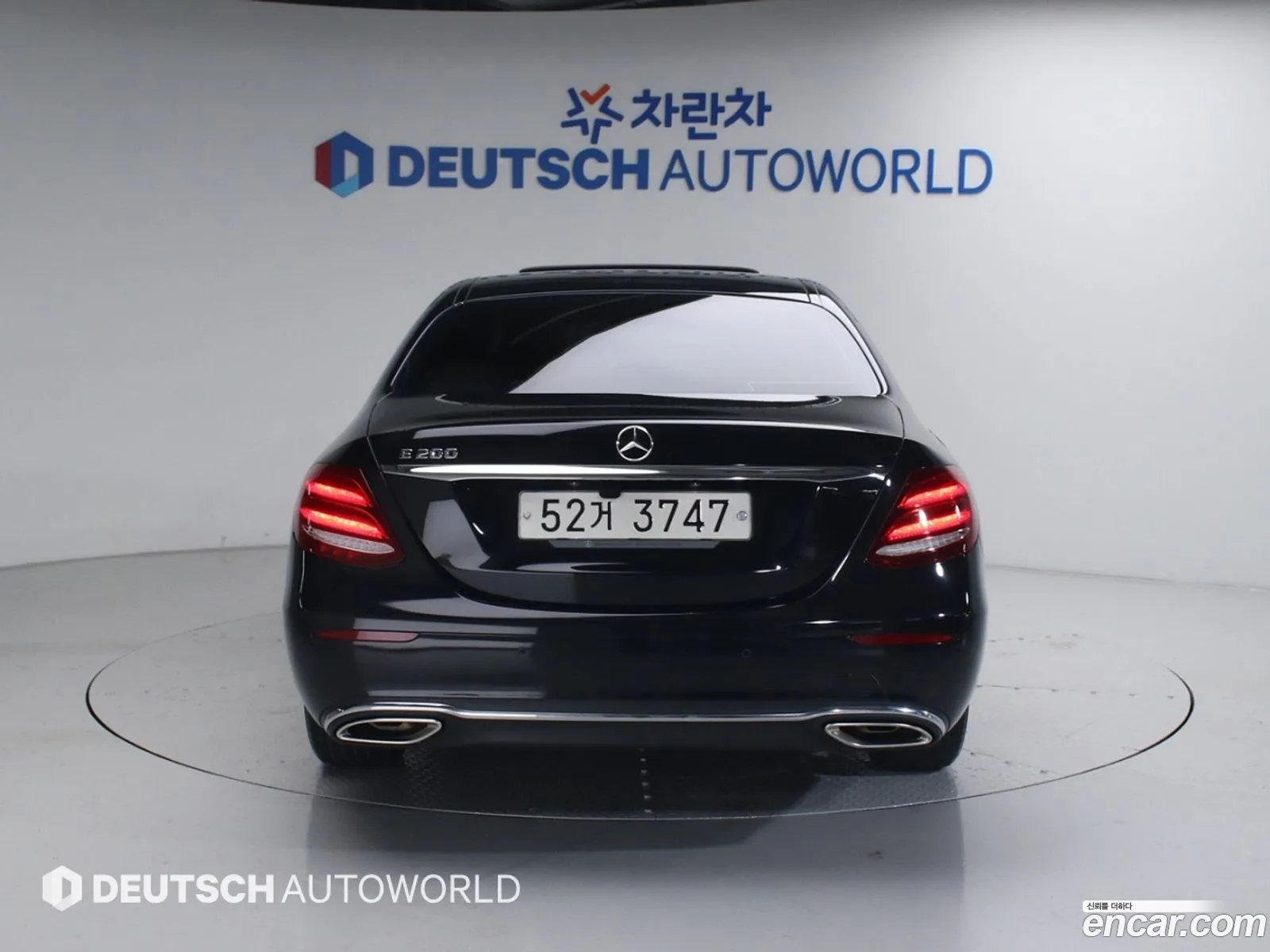 Mercedes-Benz E-Class W213 2018 — 15