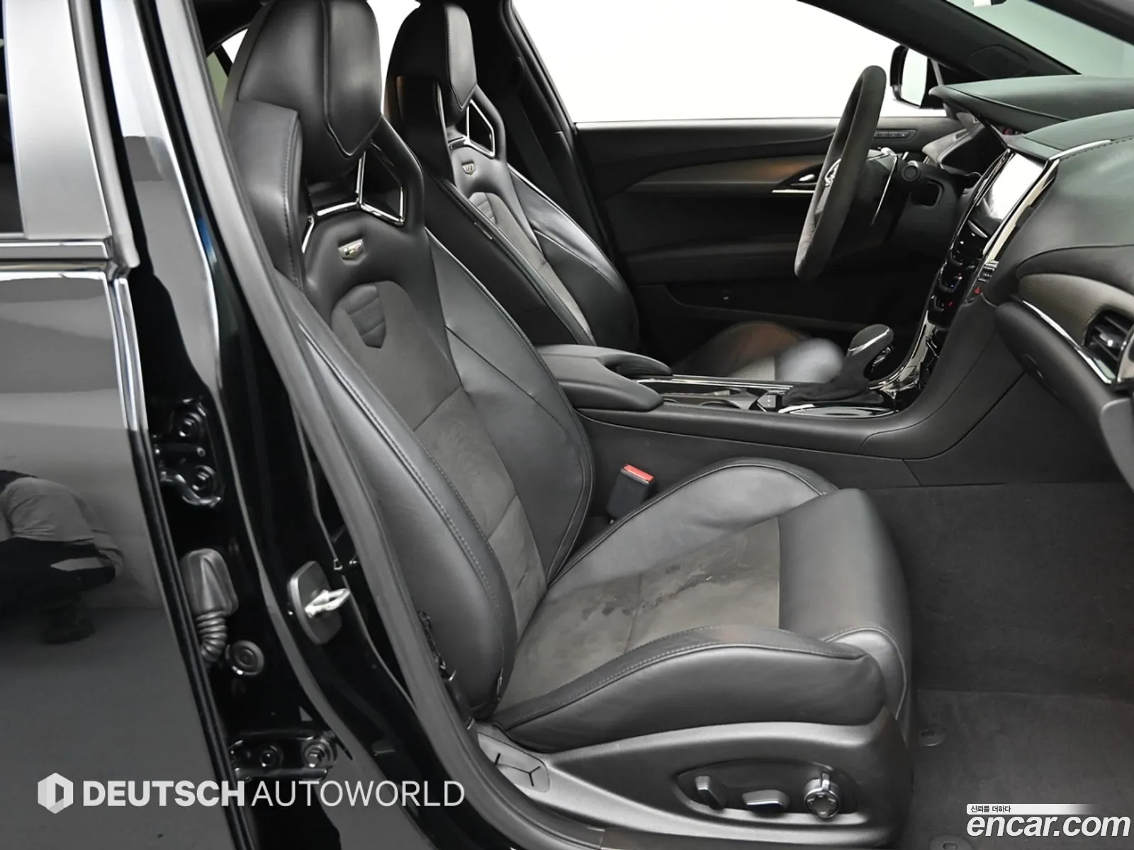 Cadillac ATS-V 2017 — 18