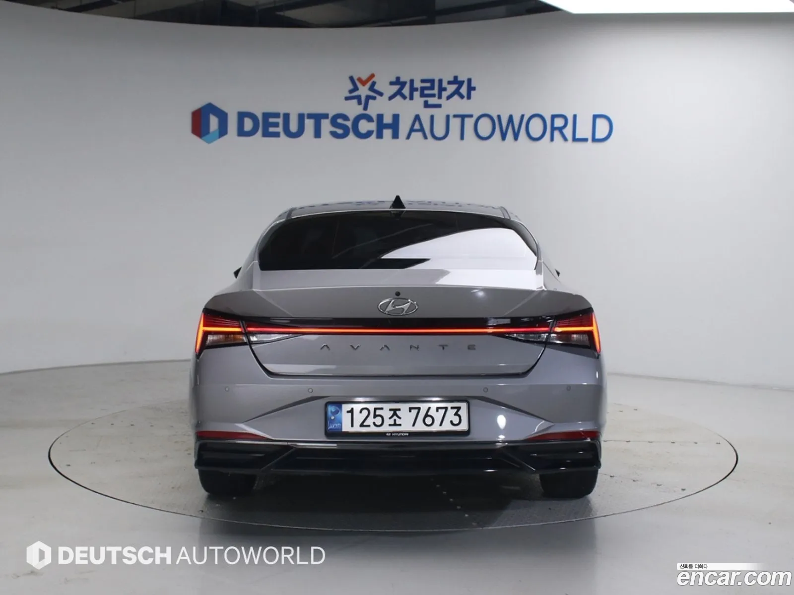 Hyundai Elantra 2021 — 10