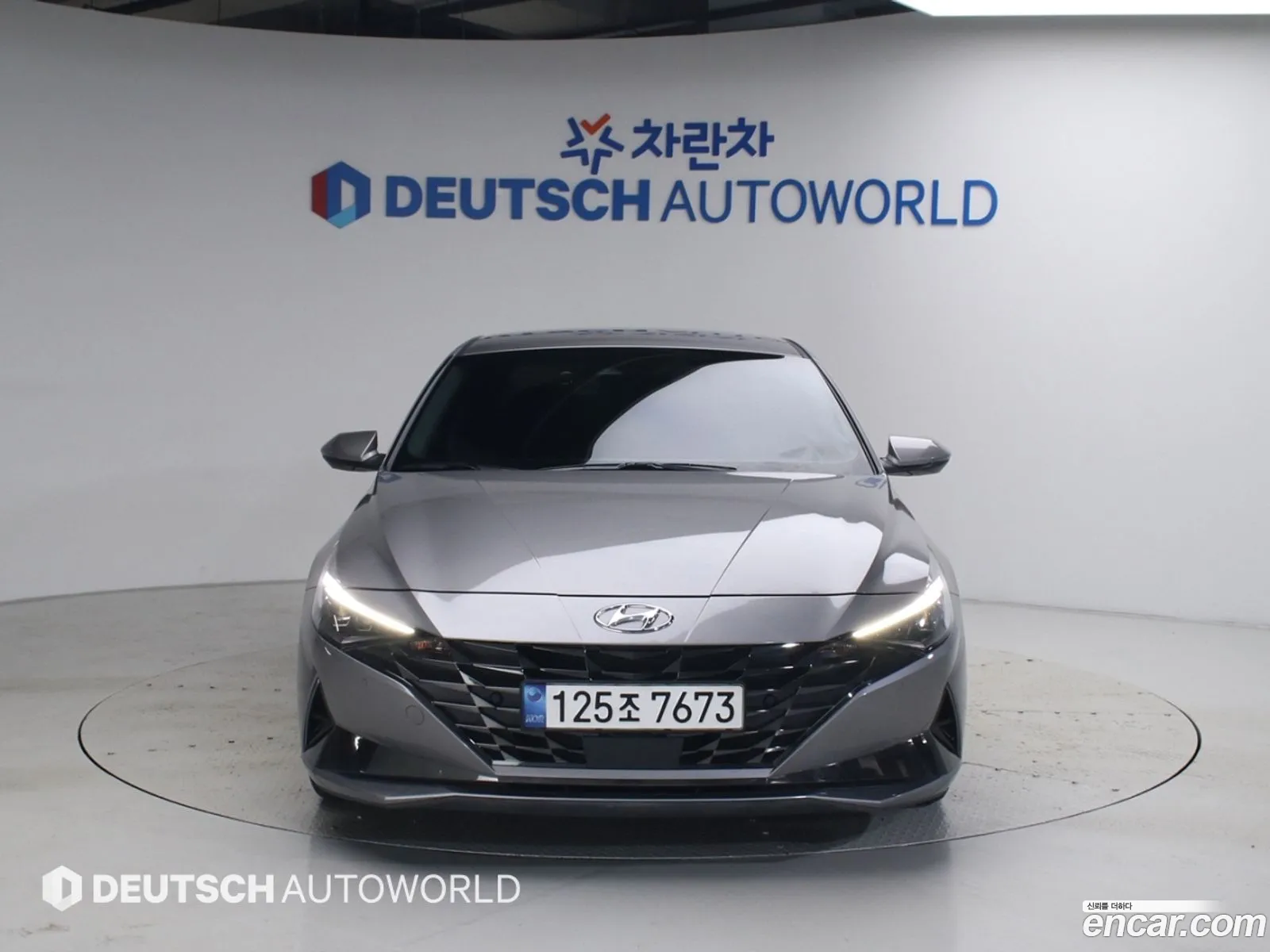 Hyundai Elantra 2021 — 16