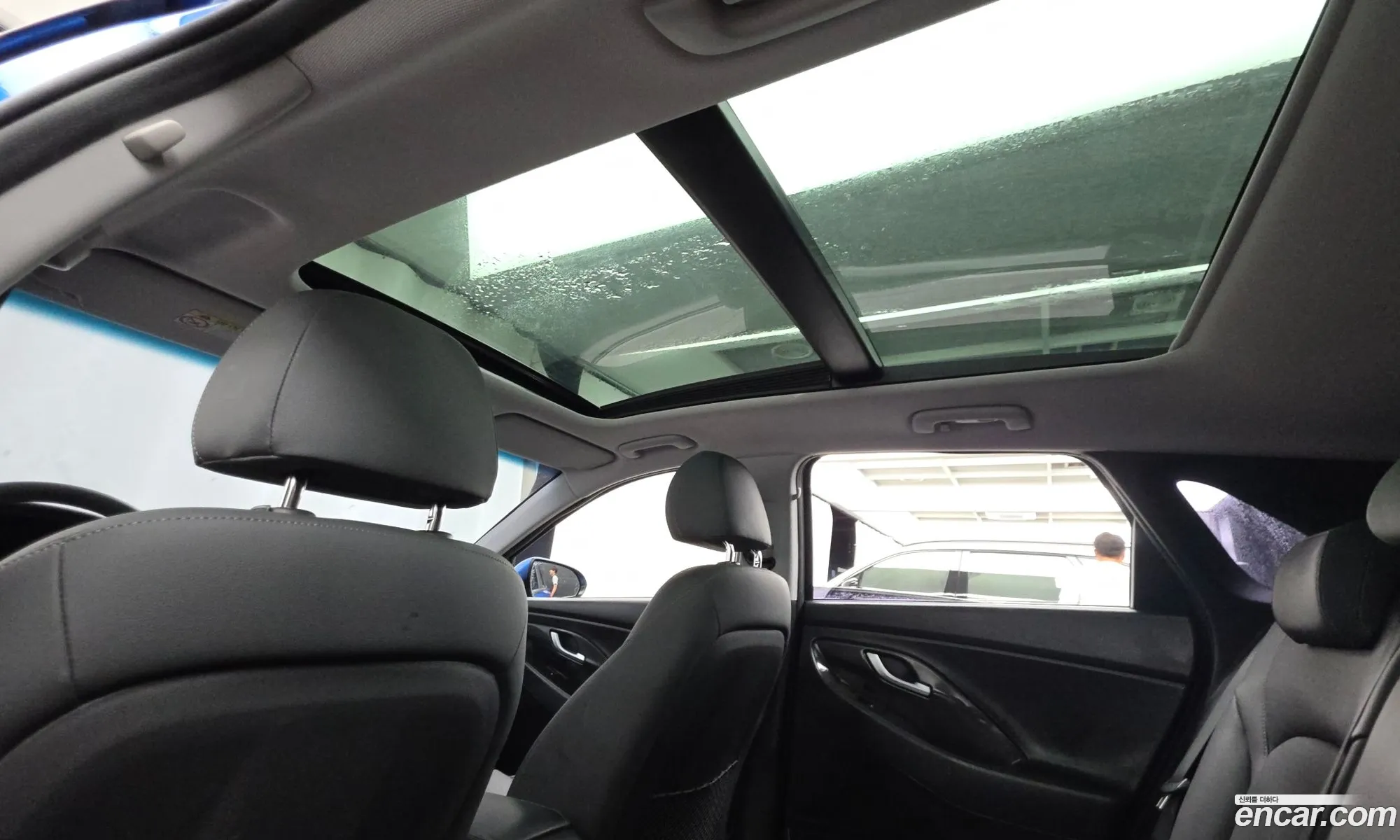 Hyundai i30 2016 — 28