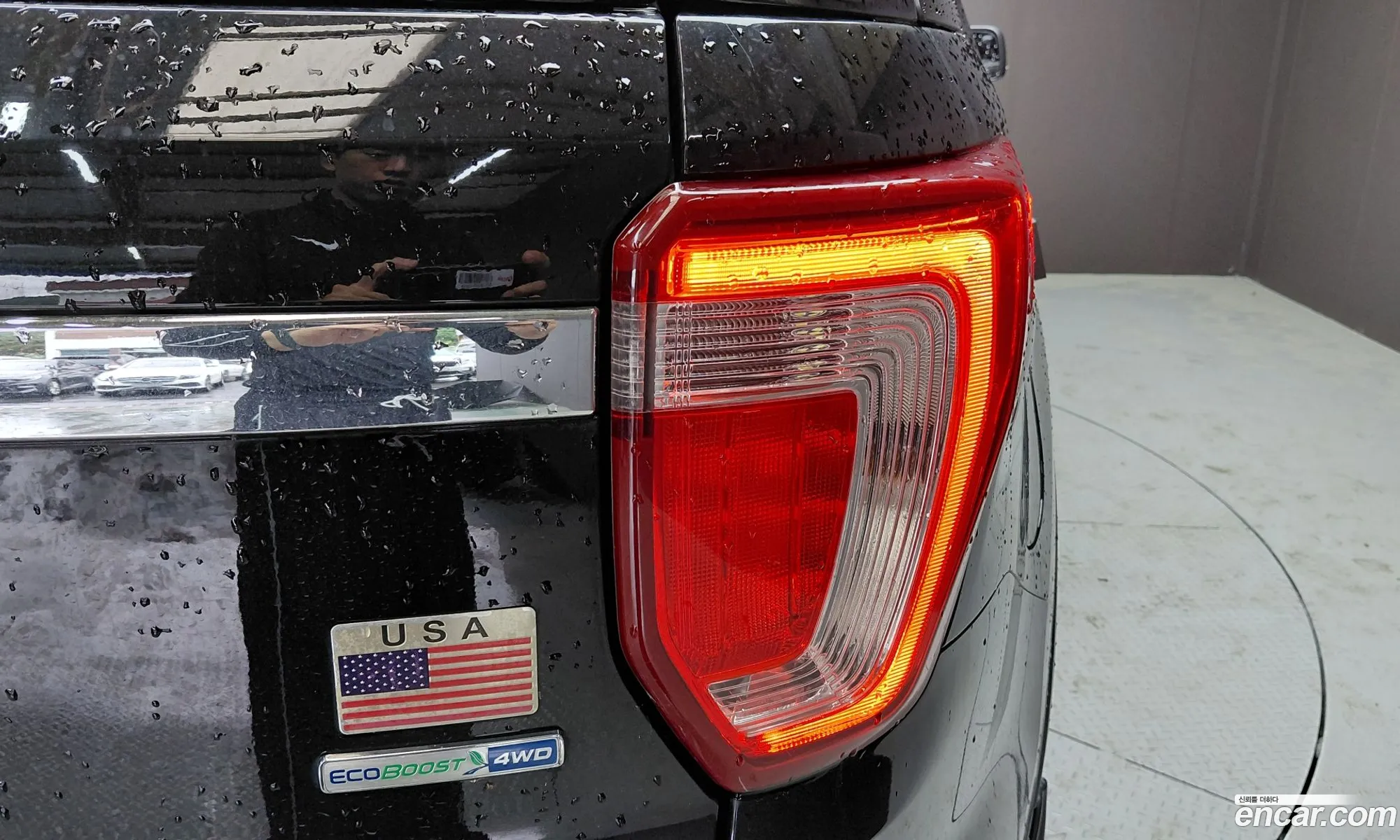 Ford Explorer 2018 — 19